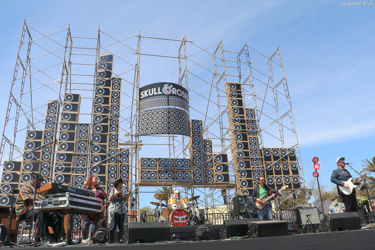 Melvin Seals & the JGB Band | Skull & Roses Festival