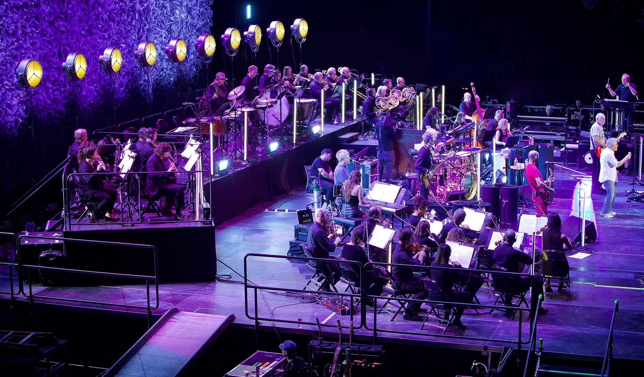 The Who with conductor, Keith Levenson and symphony