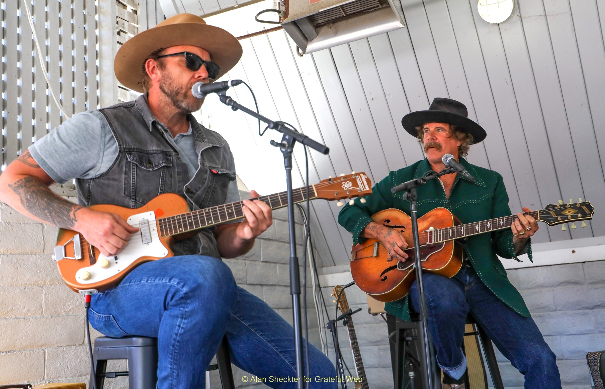 Donavon Frankenreiter (right) and Matt Gundy | BeachLife Festival