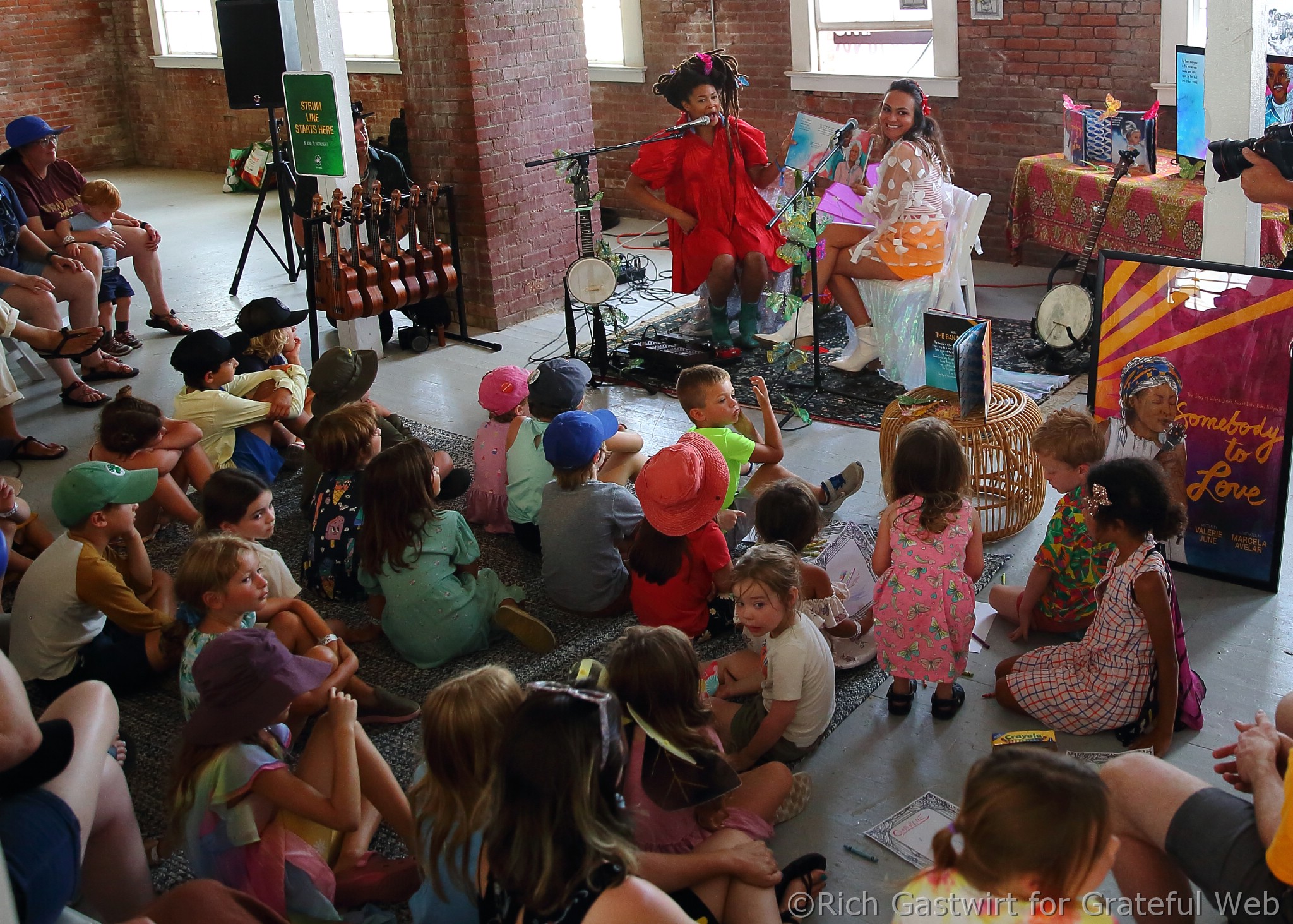 Valerie June leads a children's workshop at Newport - photo by Rich Gastwirt