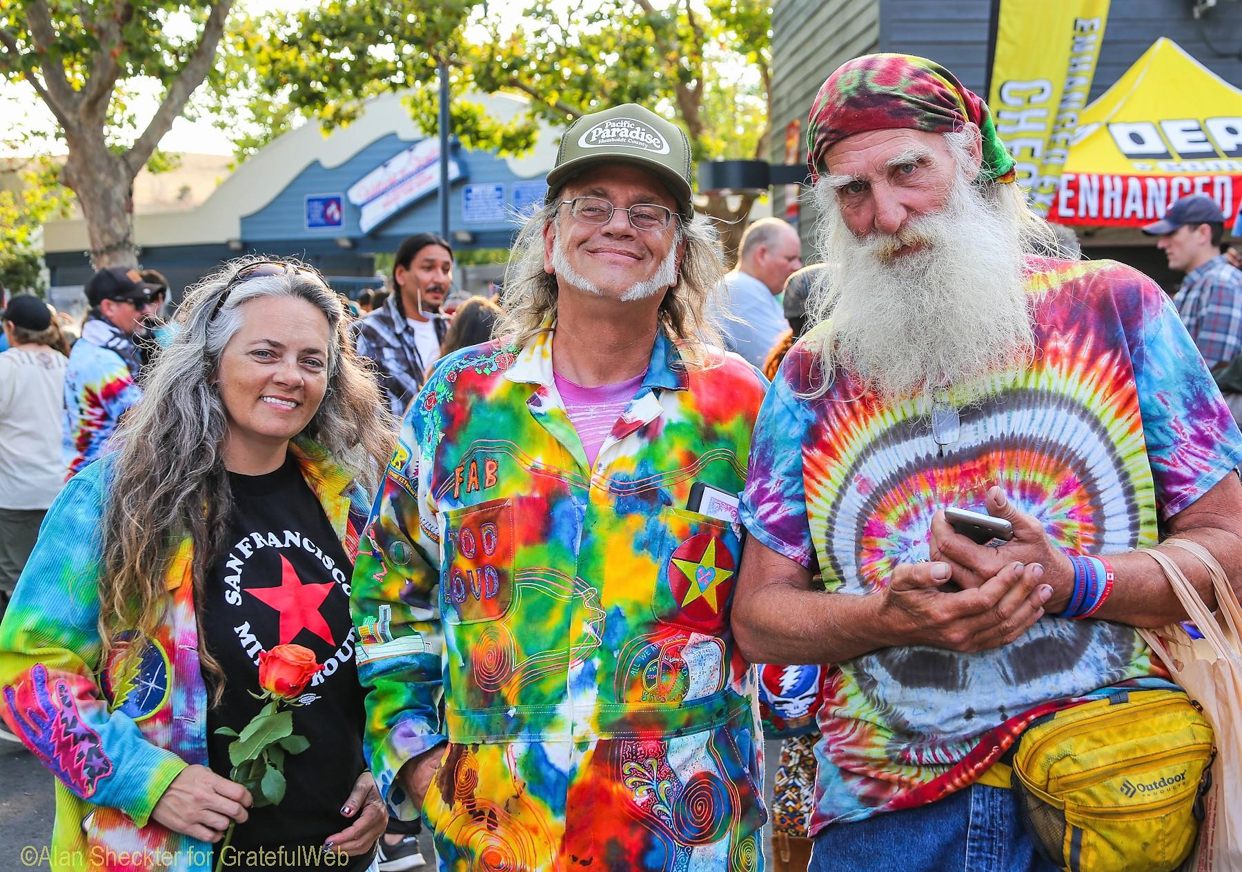 Sky, Milton, and Yano in the lot @ Shoreline Amphitheatre