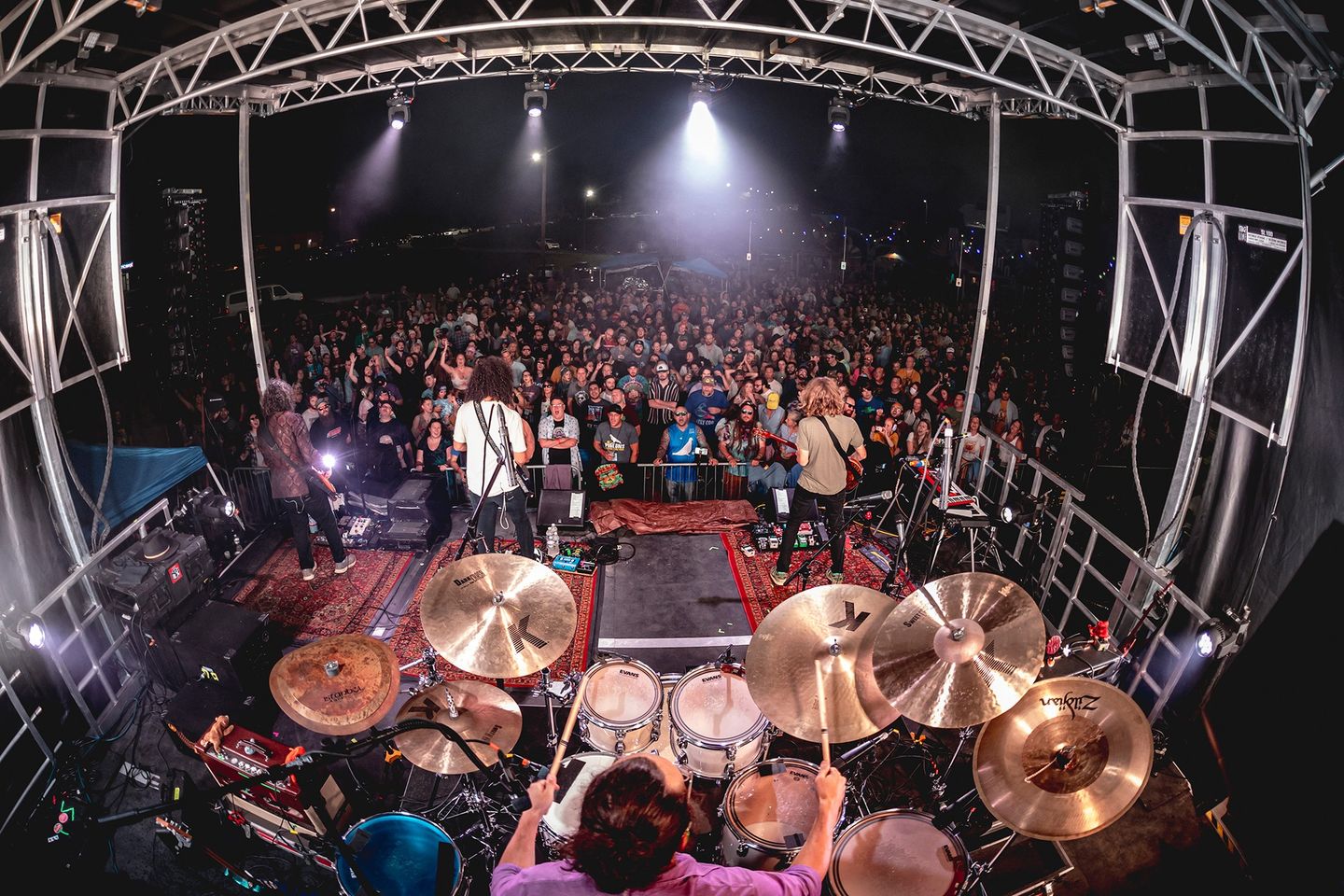 Pigeons Playing Ping Pong in Baltimore, MD on September 30, 2023  (Photo: Jordan August)