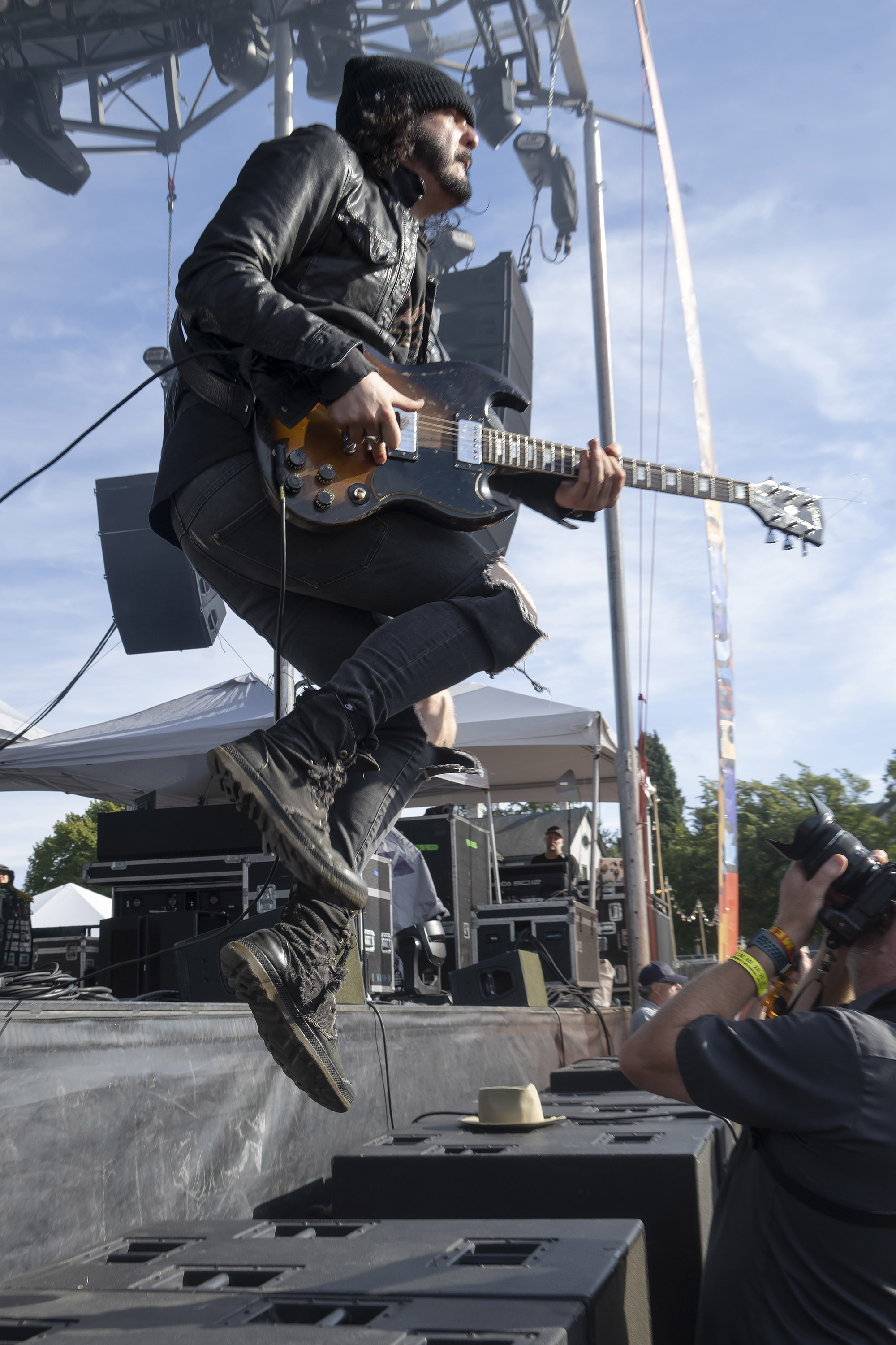 ReignWolf wowing the crowds at THE THING