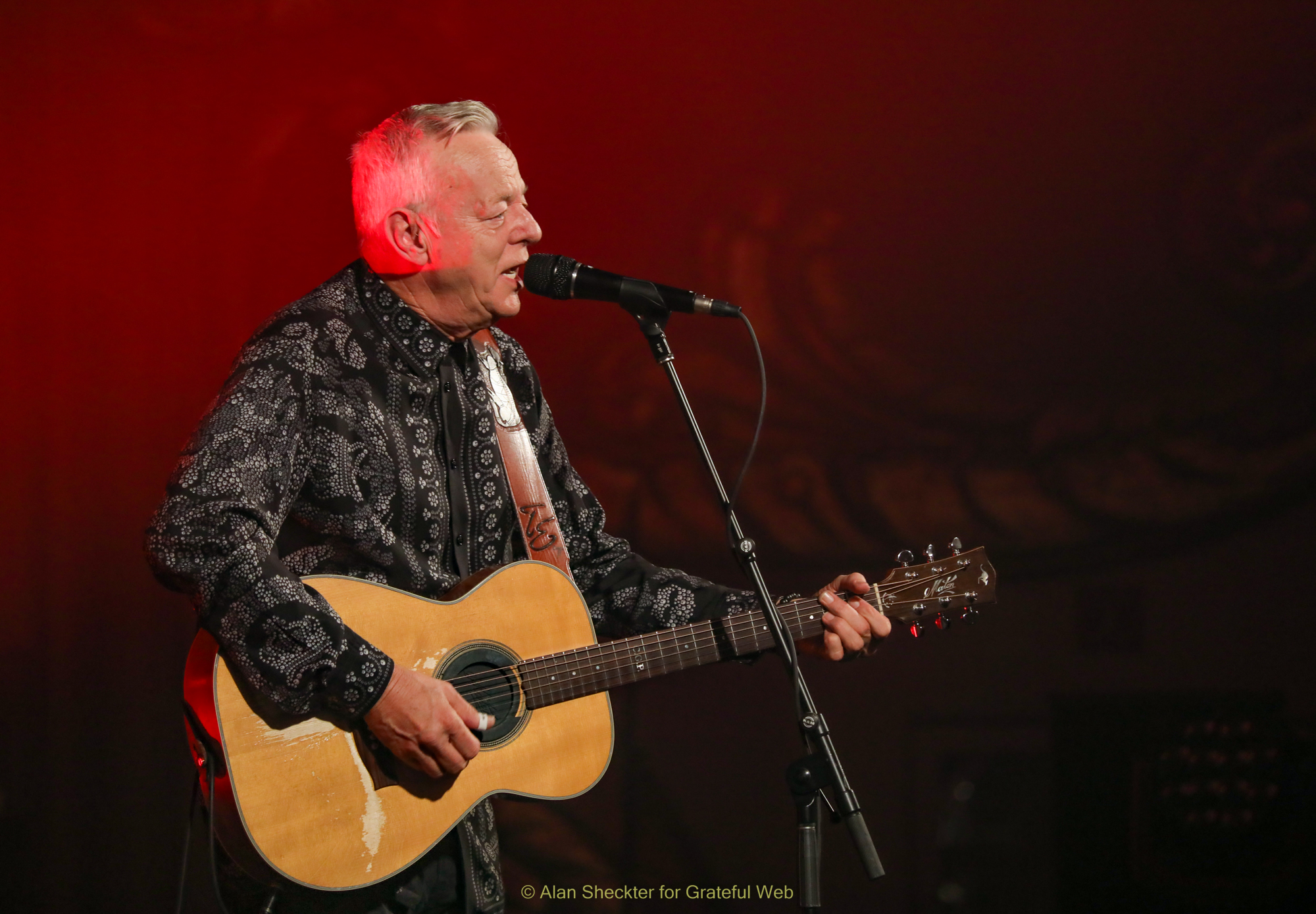 Tommy Emmanuel | Crest Theatre