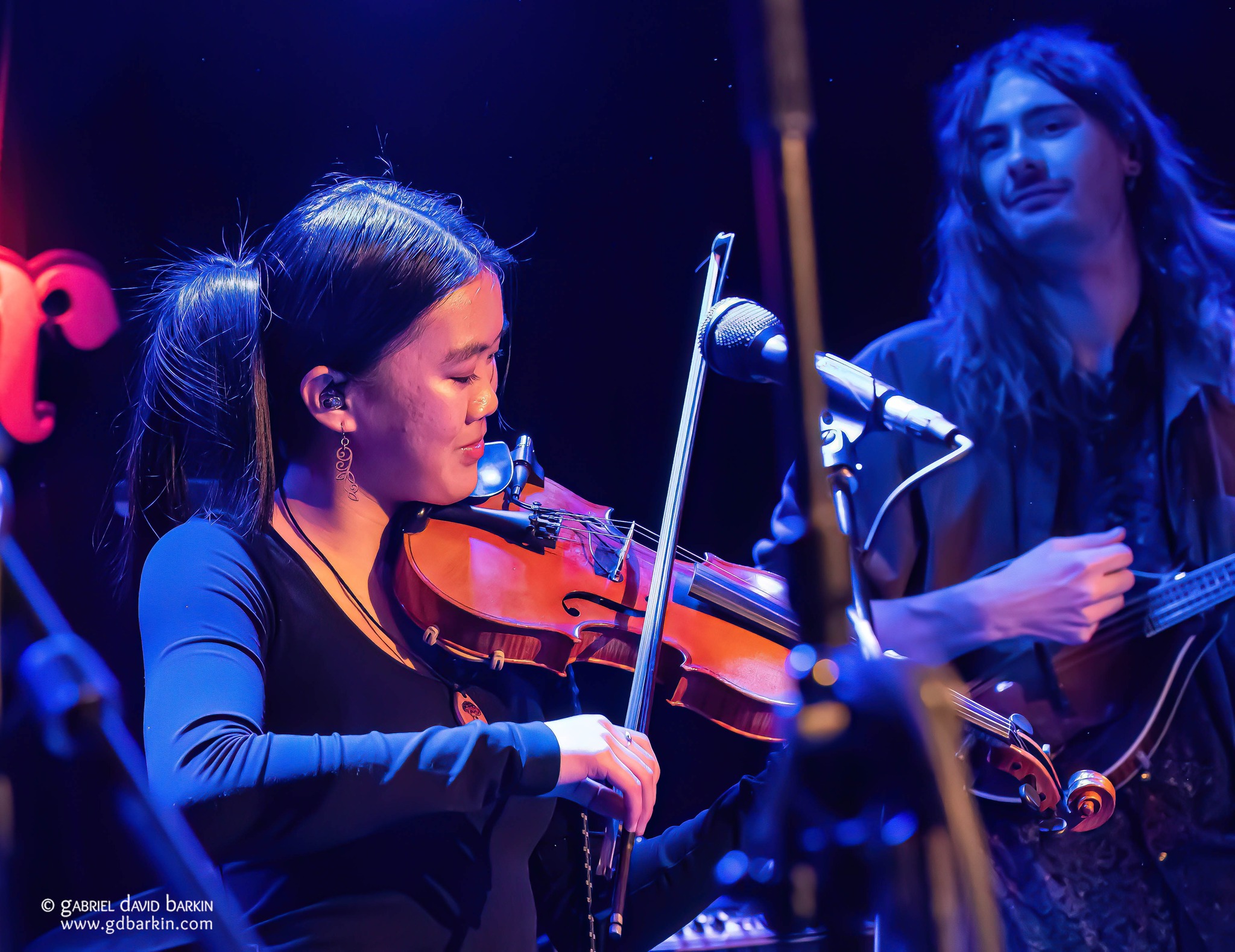 Mei Lin Heirendt | Broken Compass Bluegrass