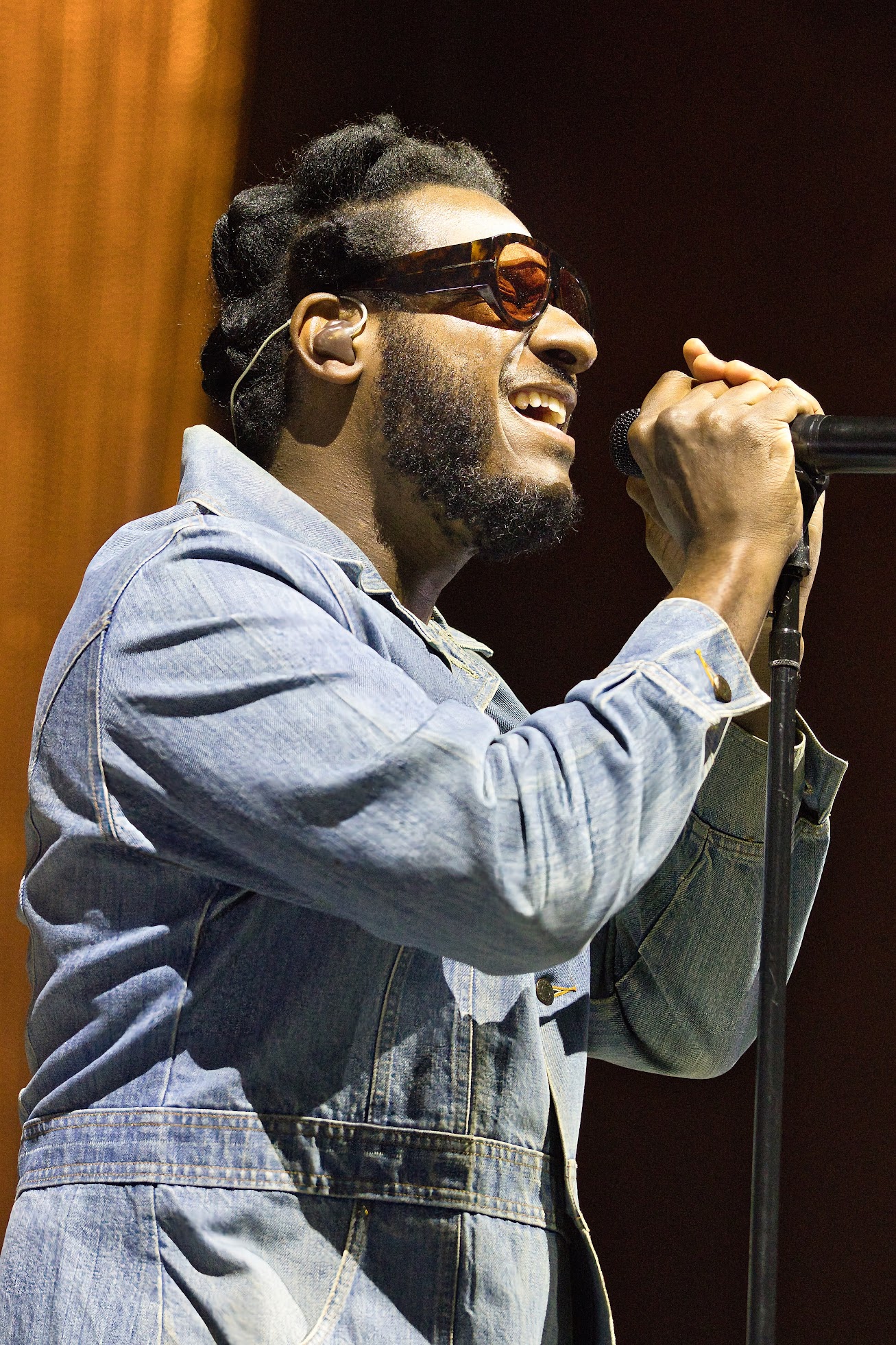 Leon Bridges | Vina Robles Amphitheatre