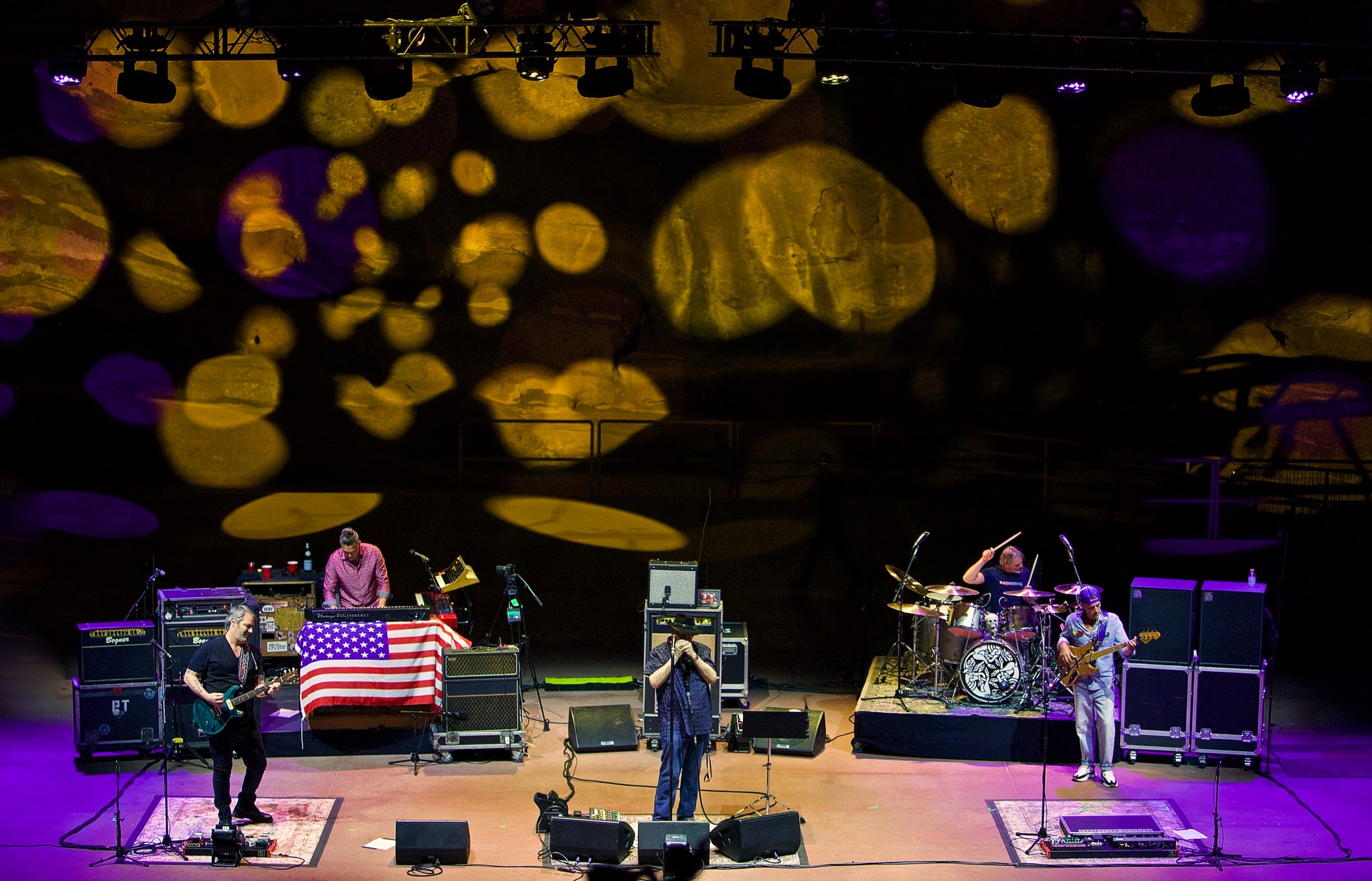 Blues Traveler