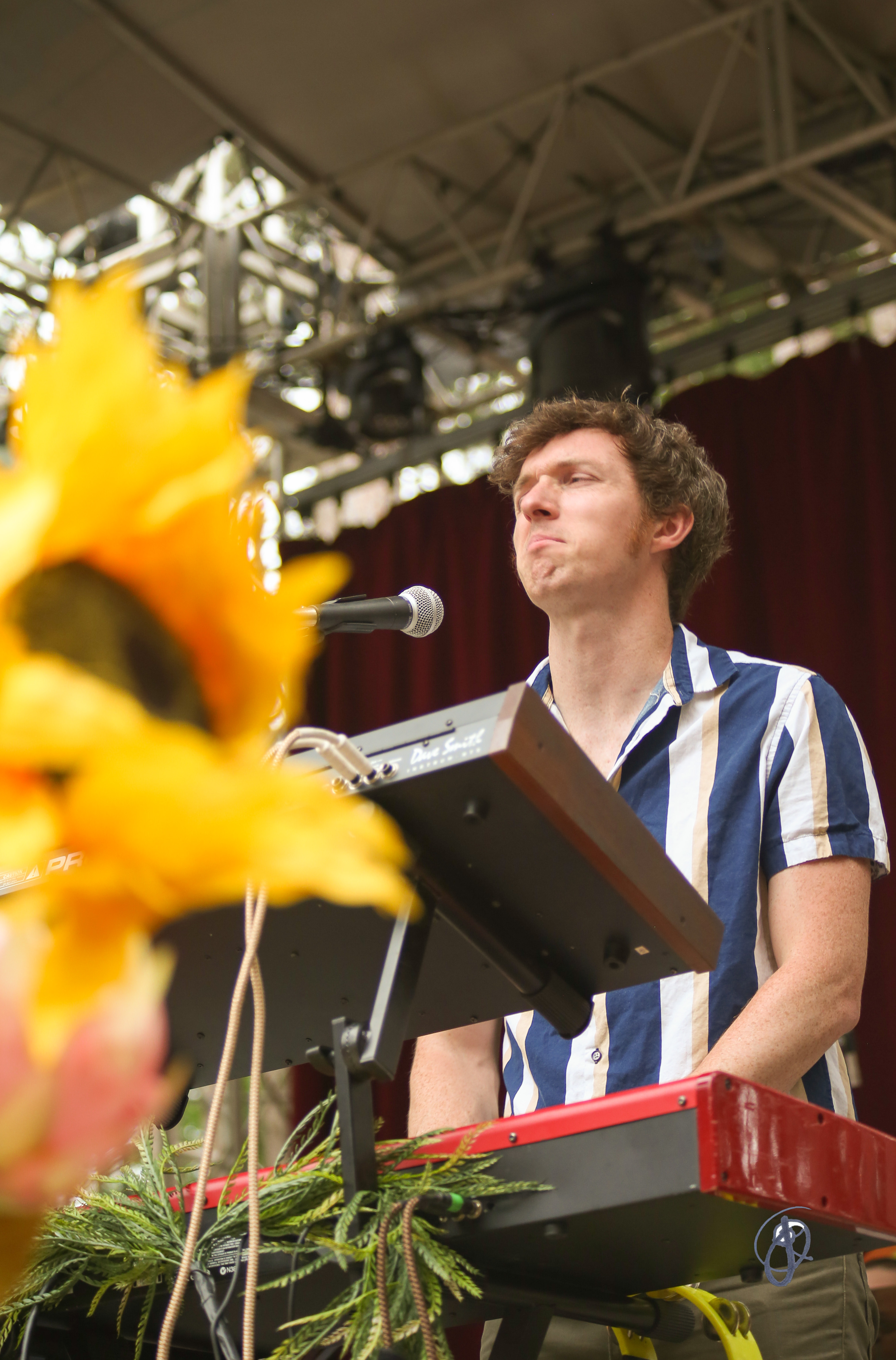 Micah Bracken | Joe Hertler and the Rainbow Seekers | Photo by June Jameson