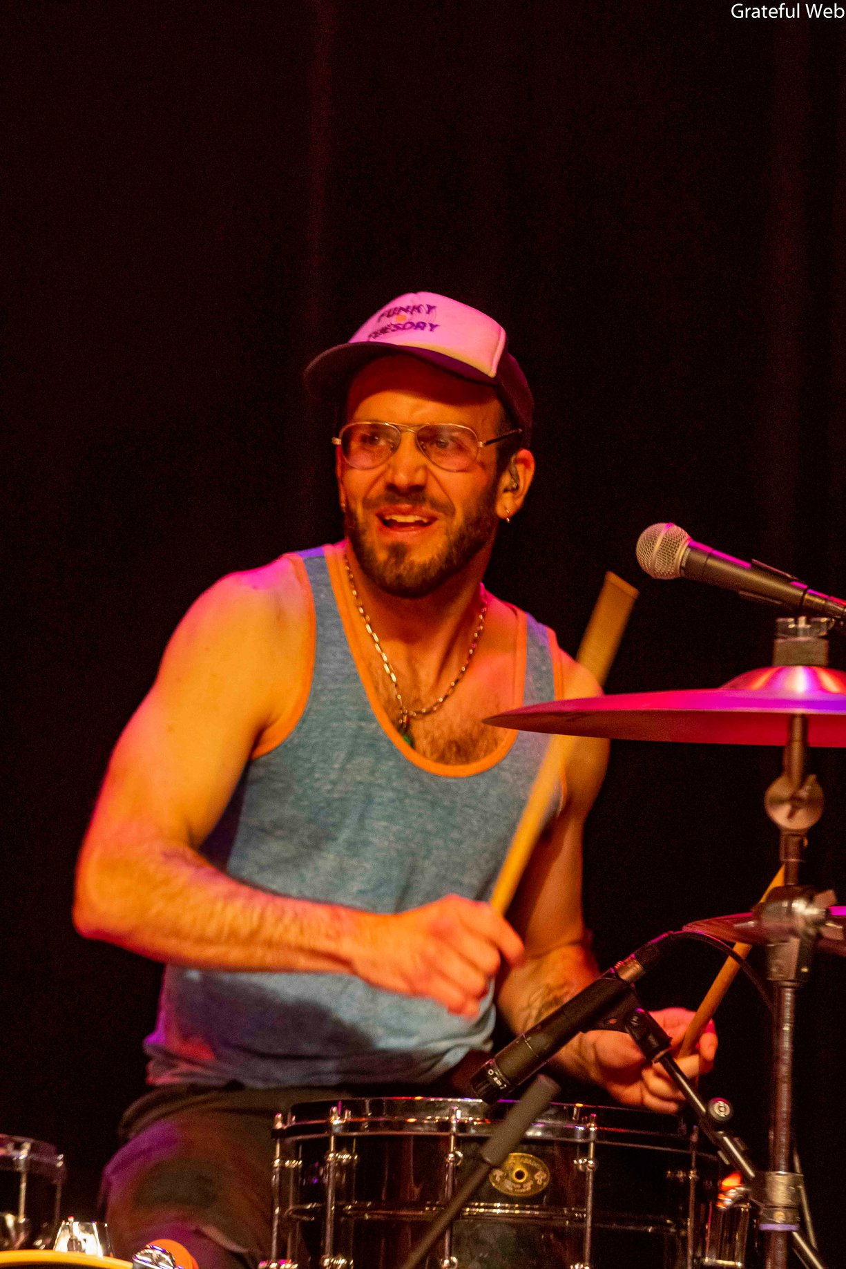 Theo Katzman