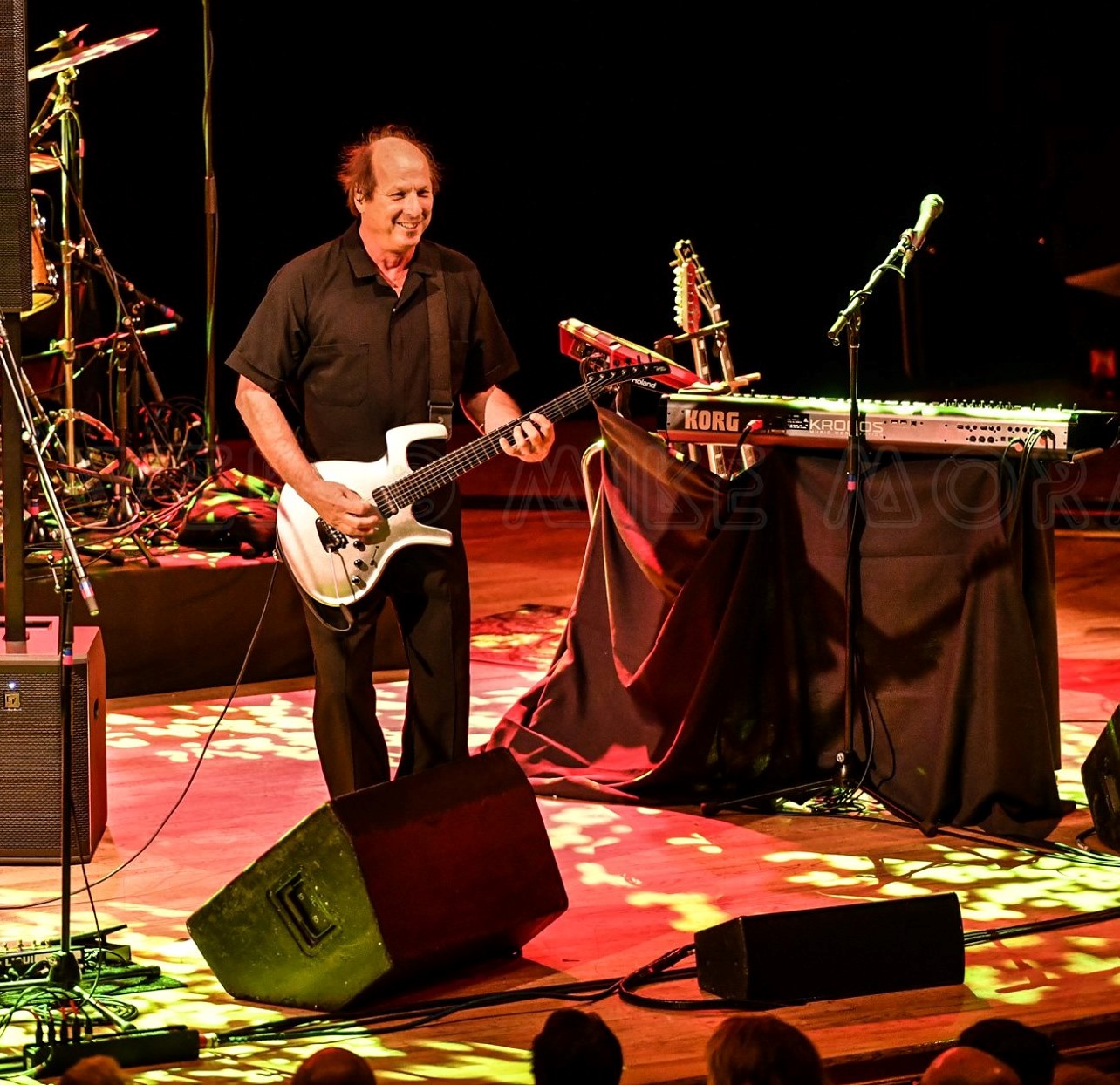 Adrian Belew -photo by moran