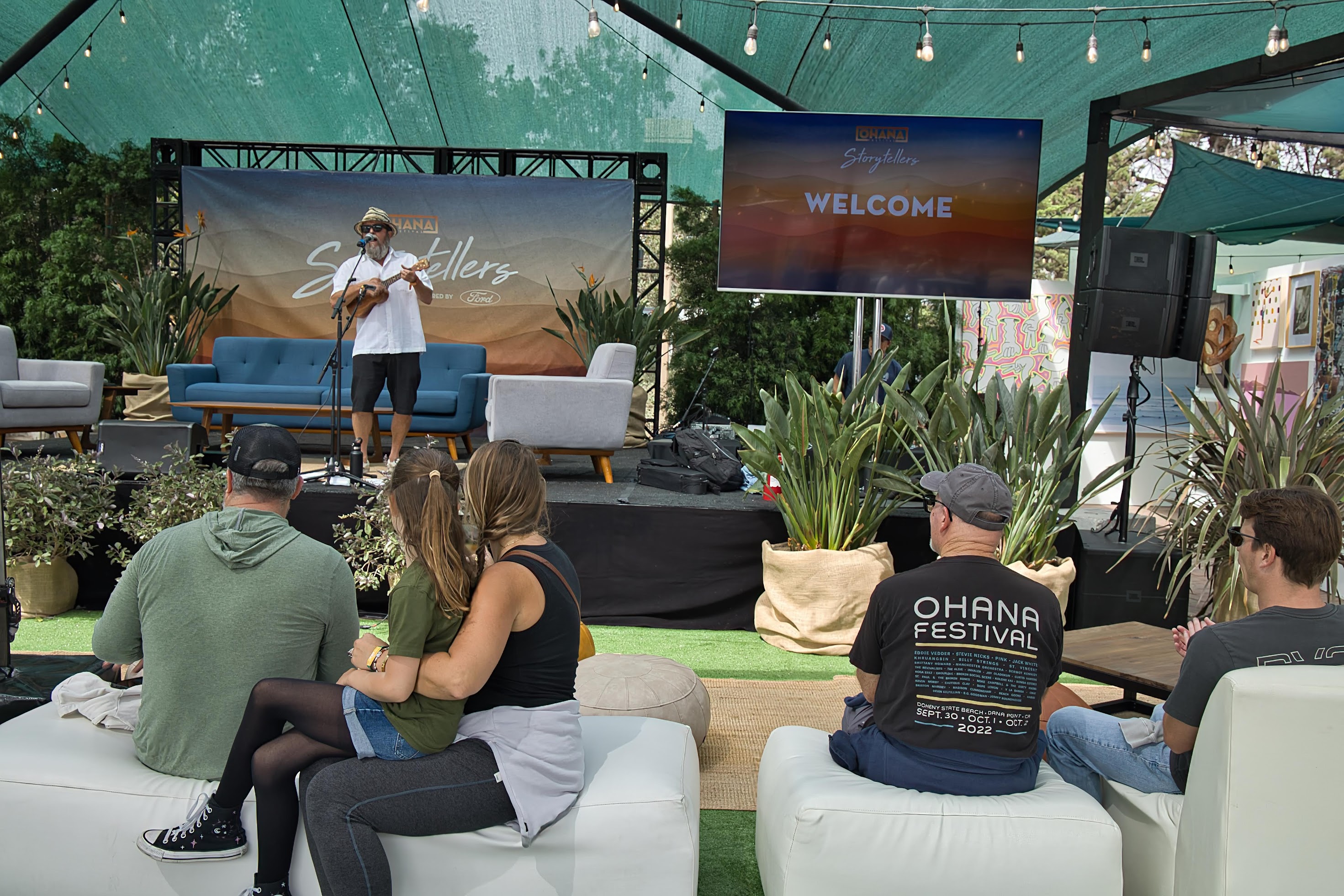 Storyteller Stage