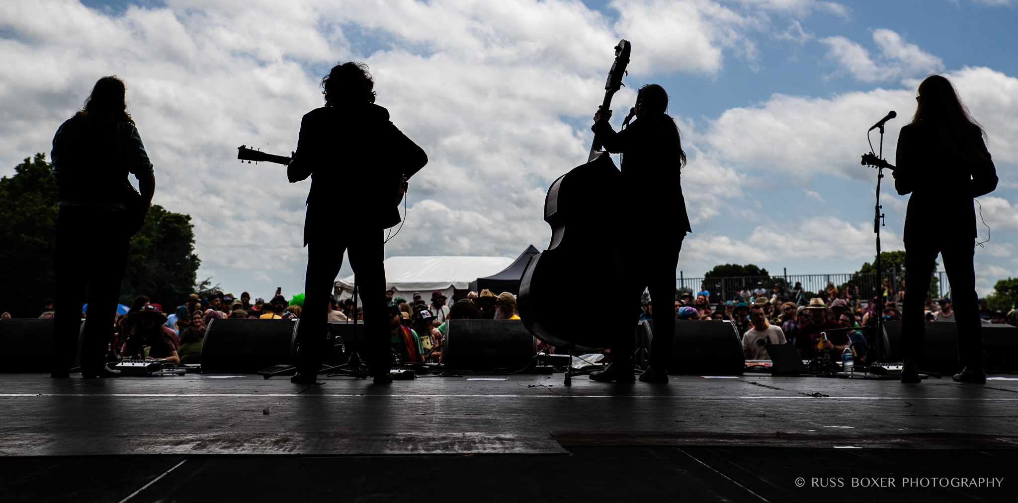 Henhouse Prowlers on the Campfire Stage | Photo by Russ Boxer