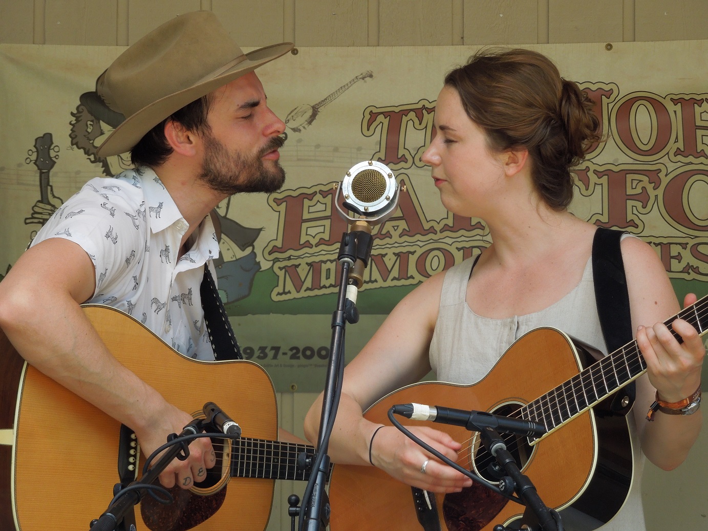 Robert Ellis & Courtney Hartman