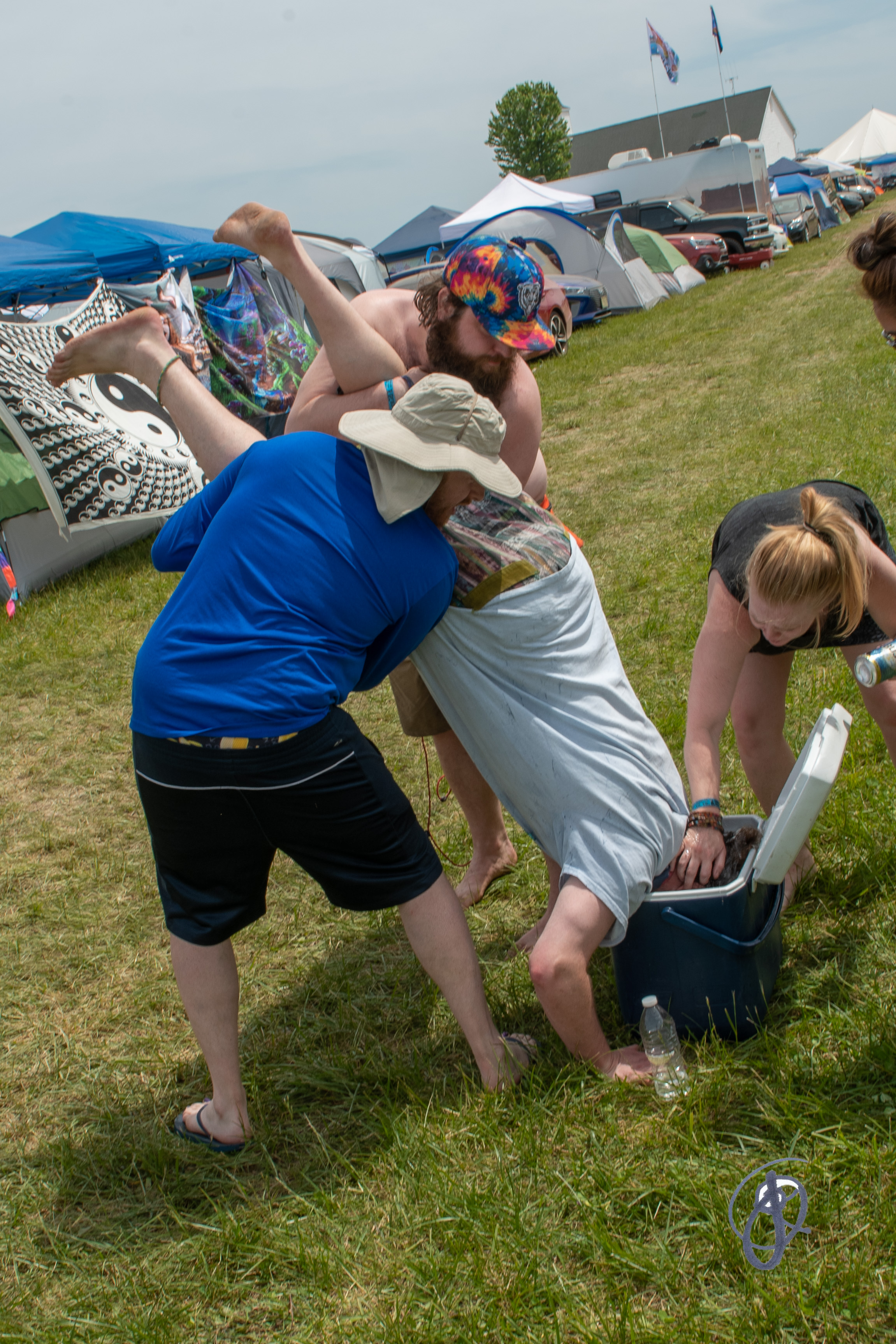 Who Wants to Do a Dunk-a-Roo? I DO! | Photo by June Jameson