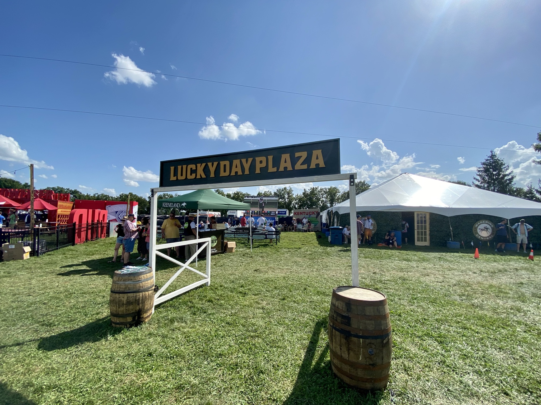 Lucky Day Plaza, Railbird Festival 2021