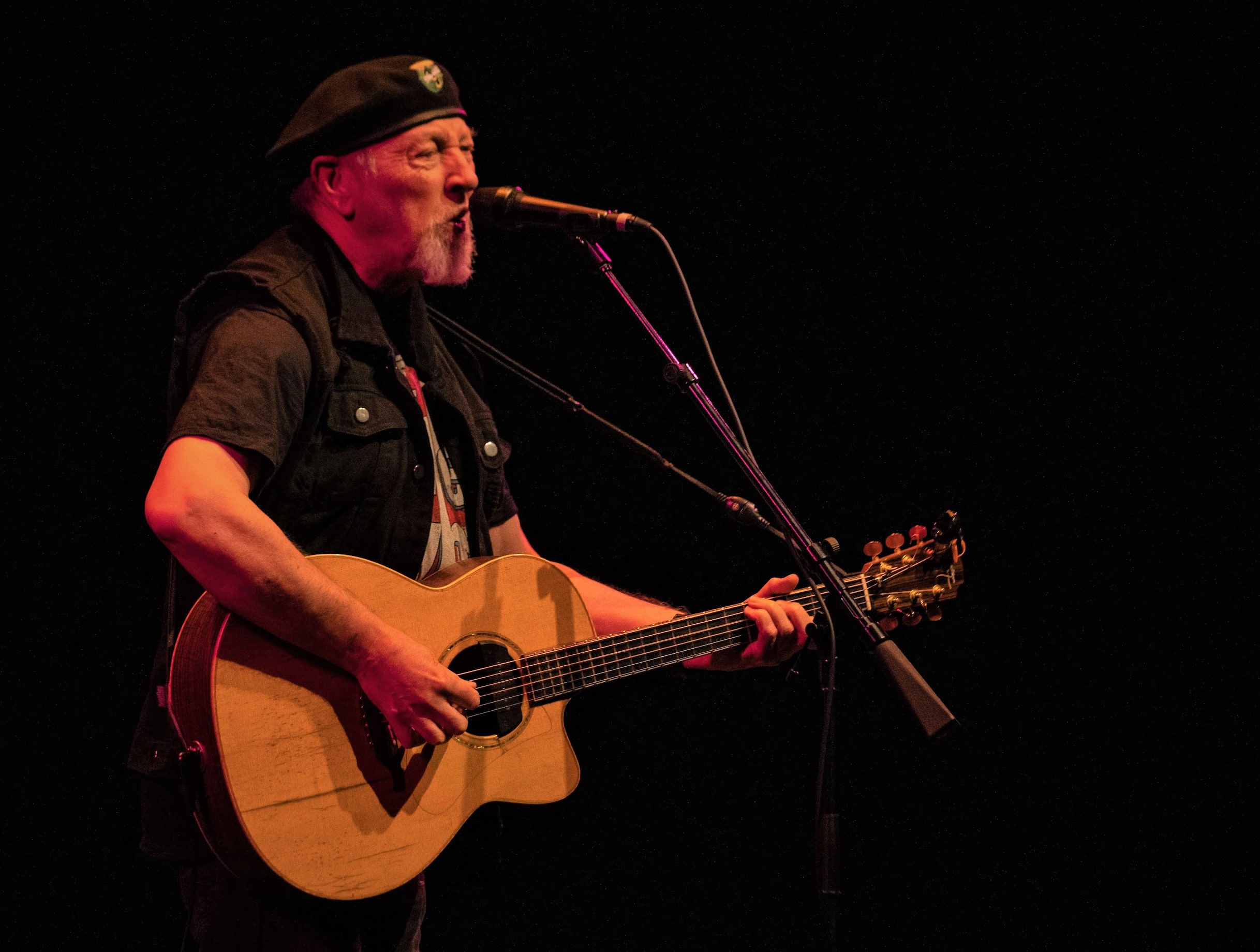 Richard Thompson | Lobero Theatre