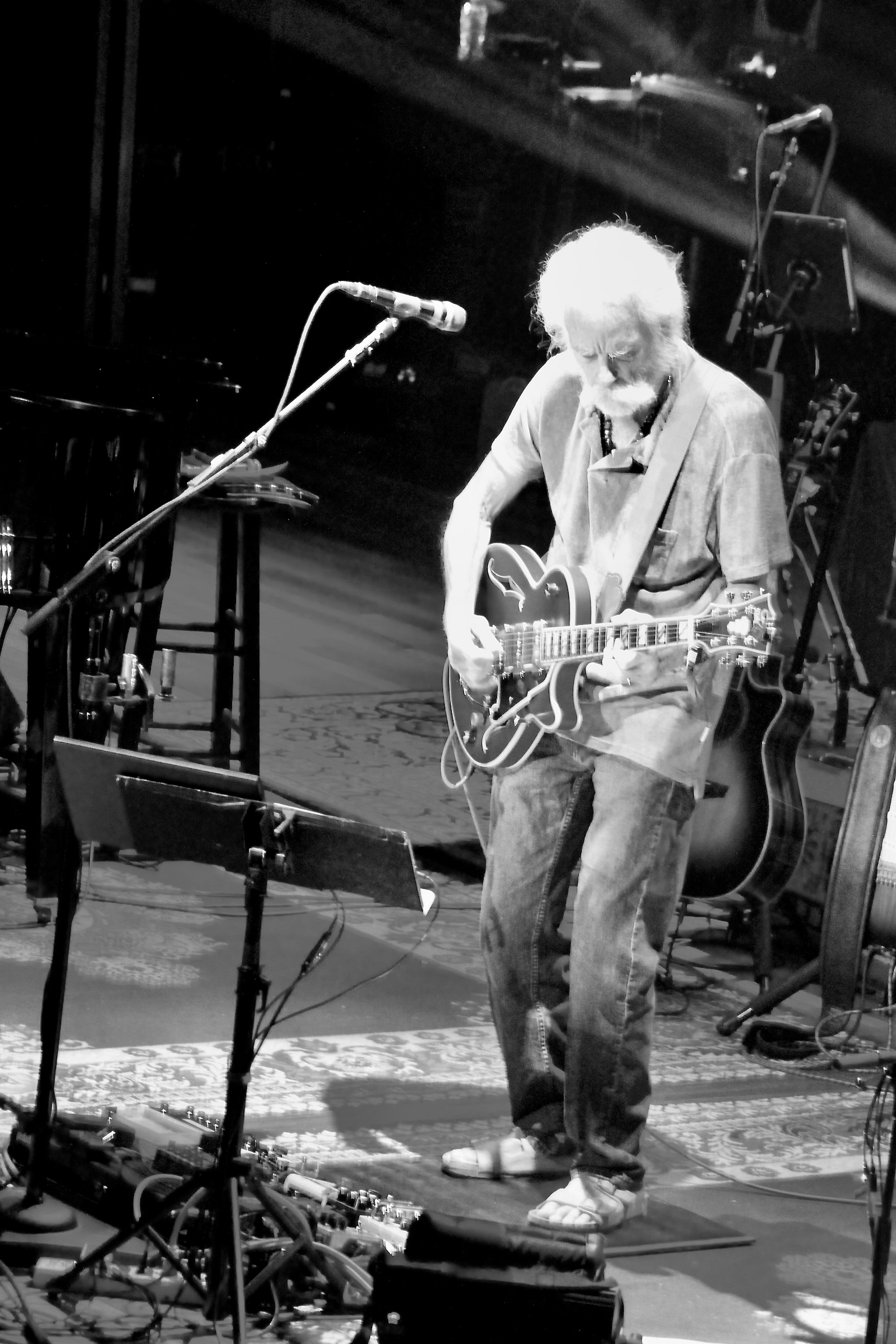 Bob Weir, The Man