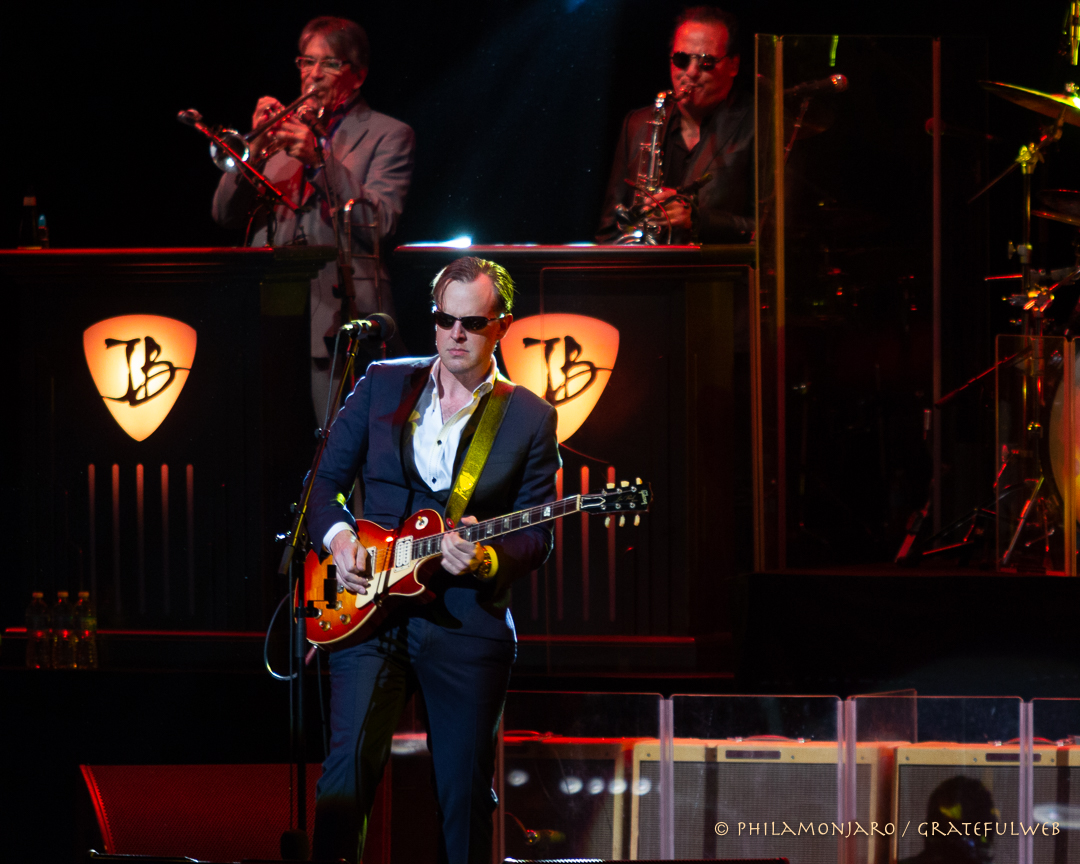 Joe Bonamassa | Chicago Theatre