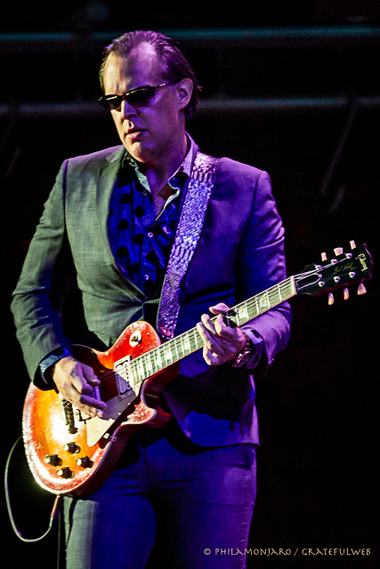 Joe Bonamassa | Red Rocks