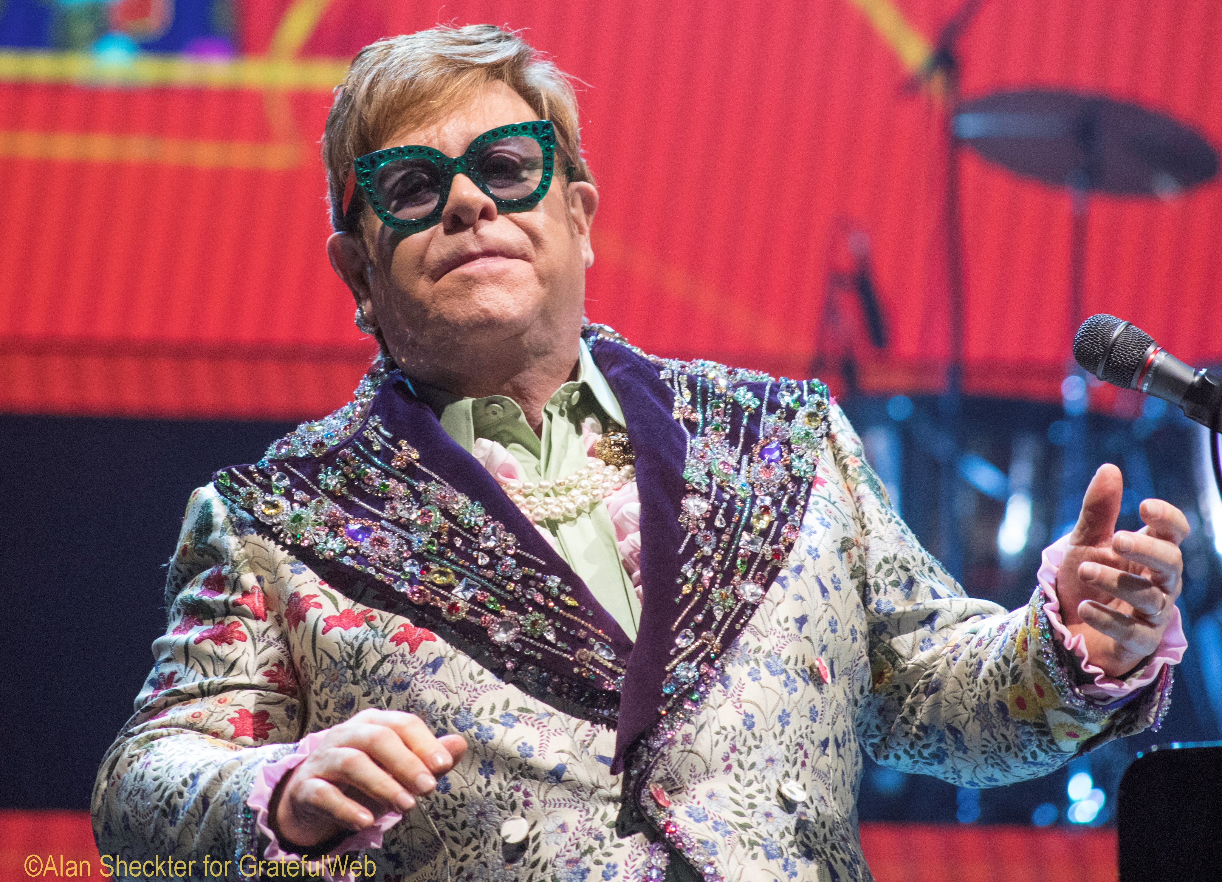 Elton John | Sacramento, CA