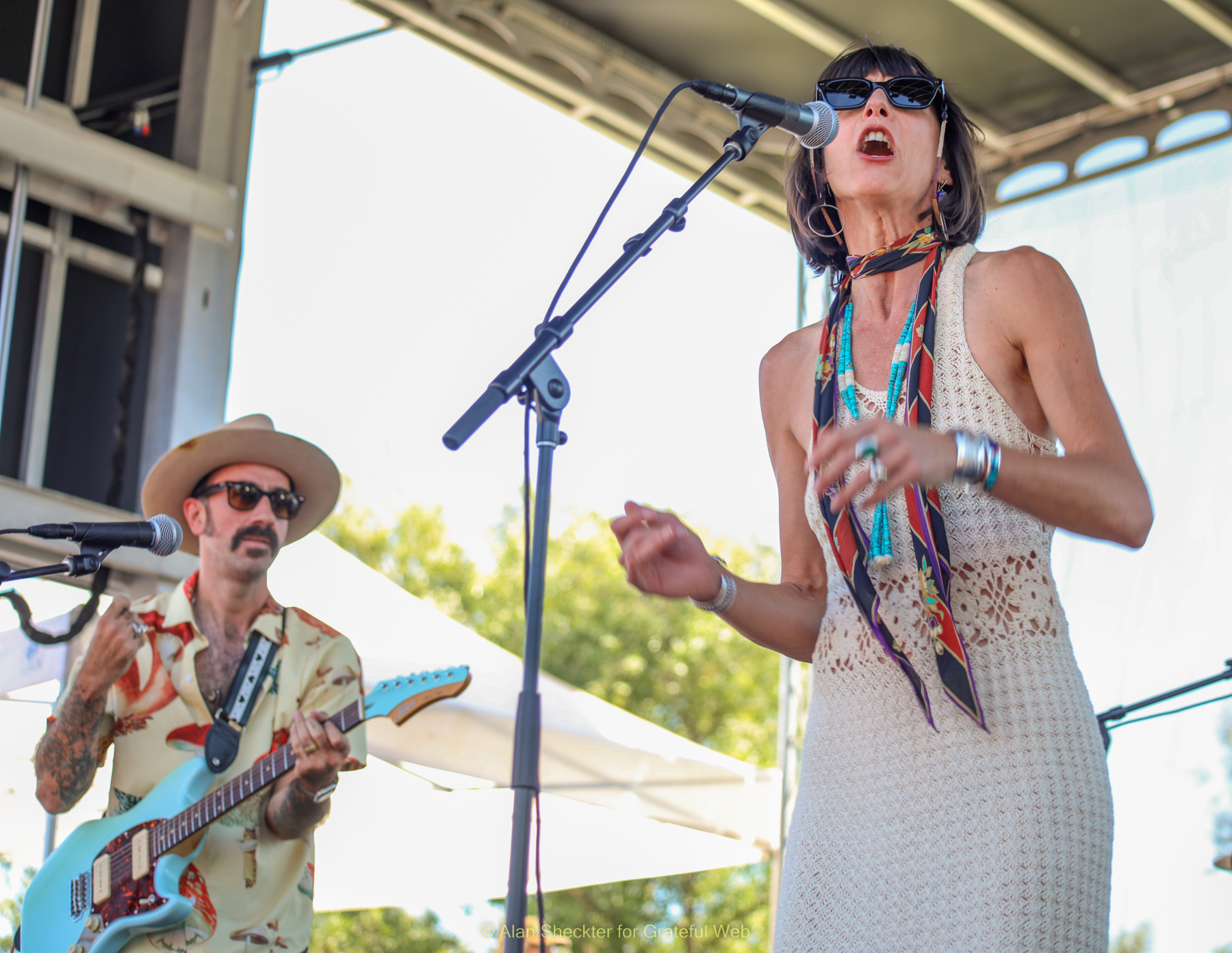 Ross James & Nicki Bluhm | Sunday Daydream Festival II