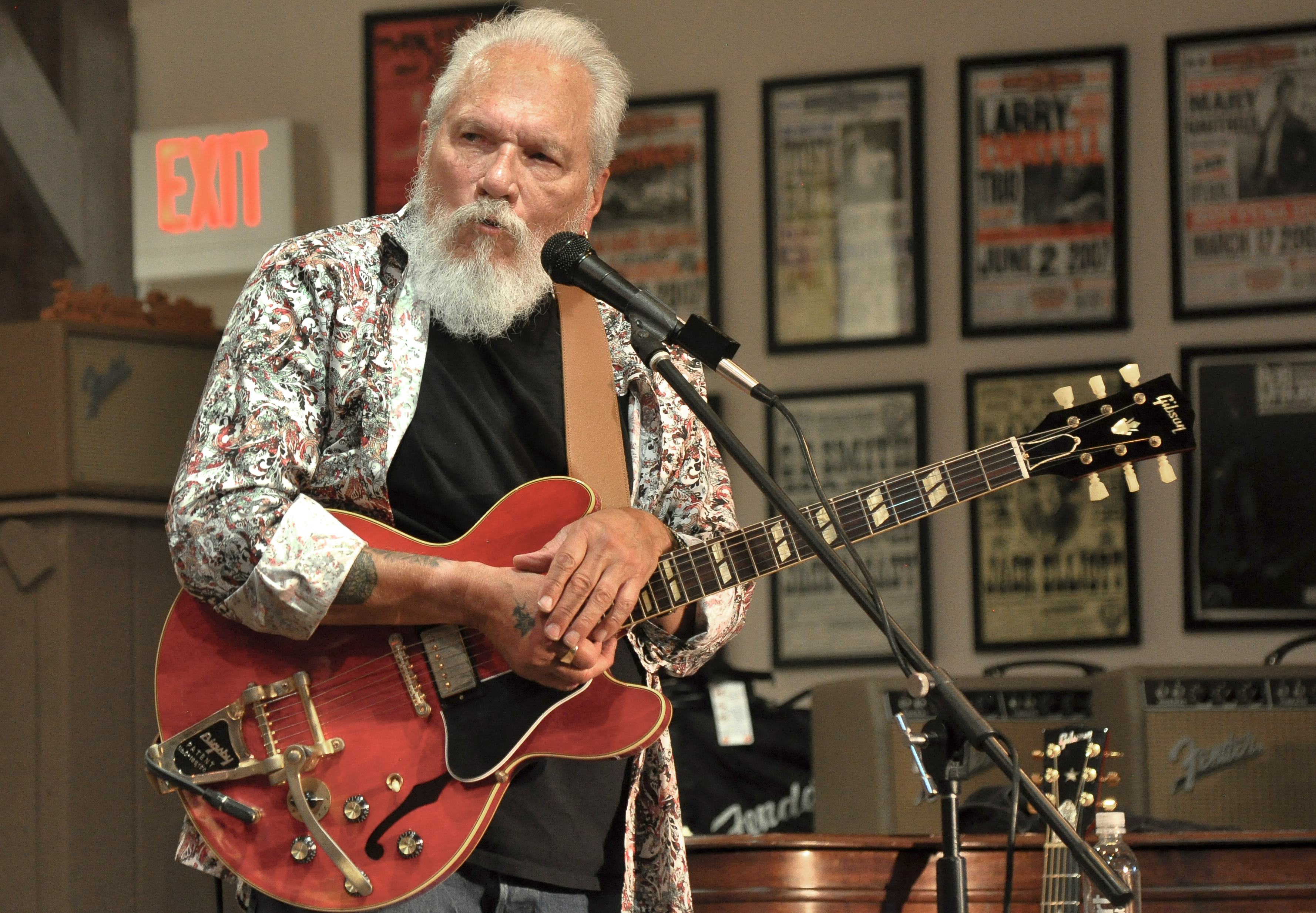 Jorma Kaukonen introducing a song | 10|14|23