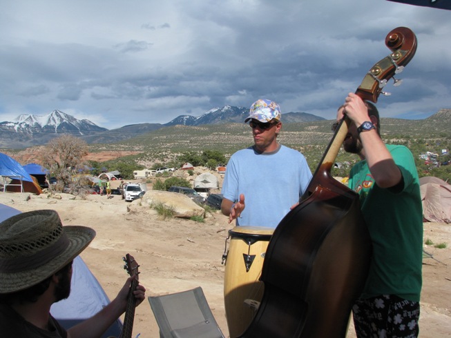 camping and jammin @ Desert Rocks | Moab, Utah