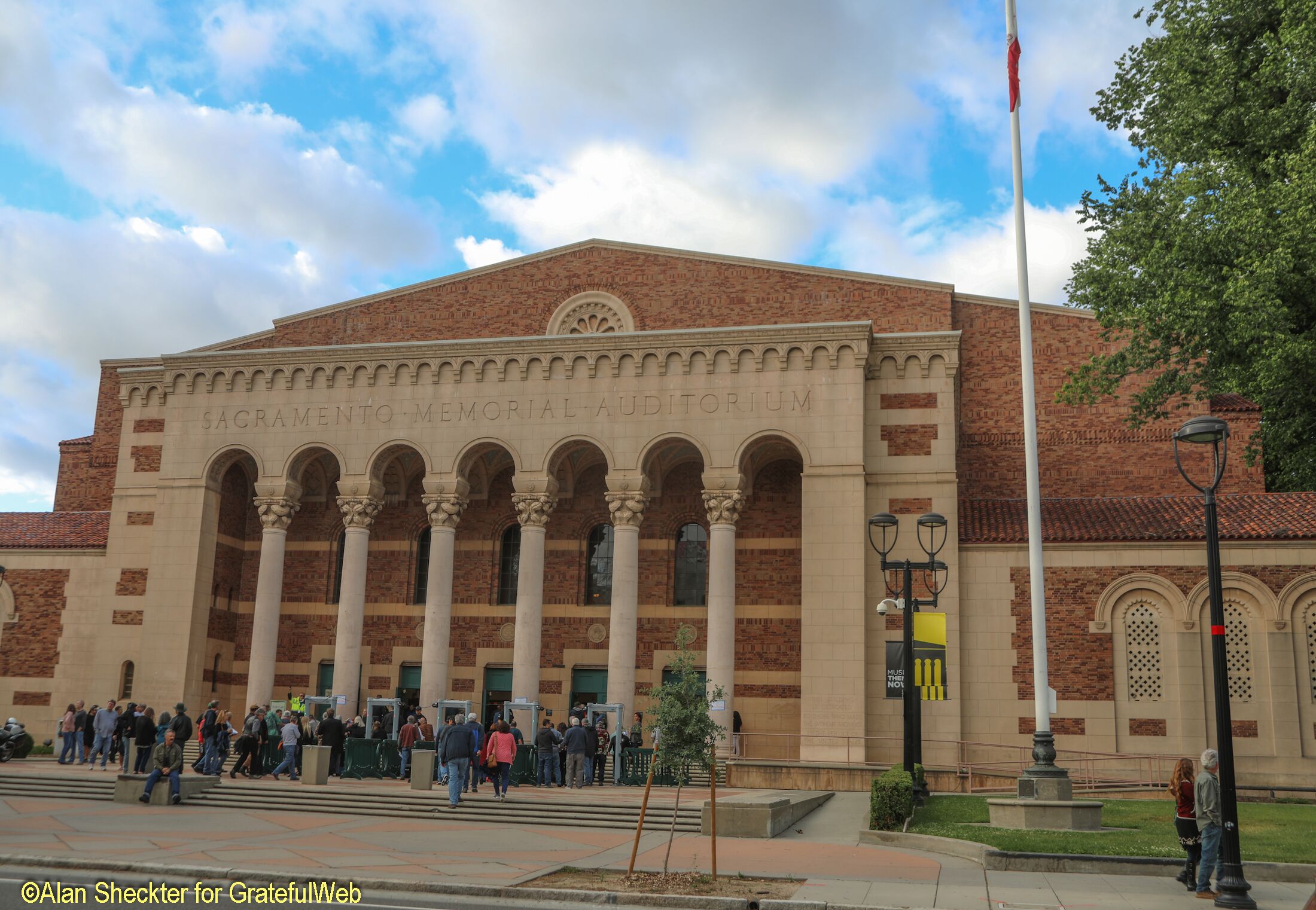 Memorial Auditorium | Sacramento, CA