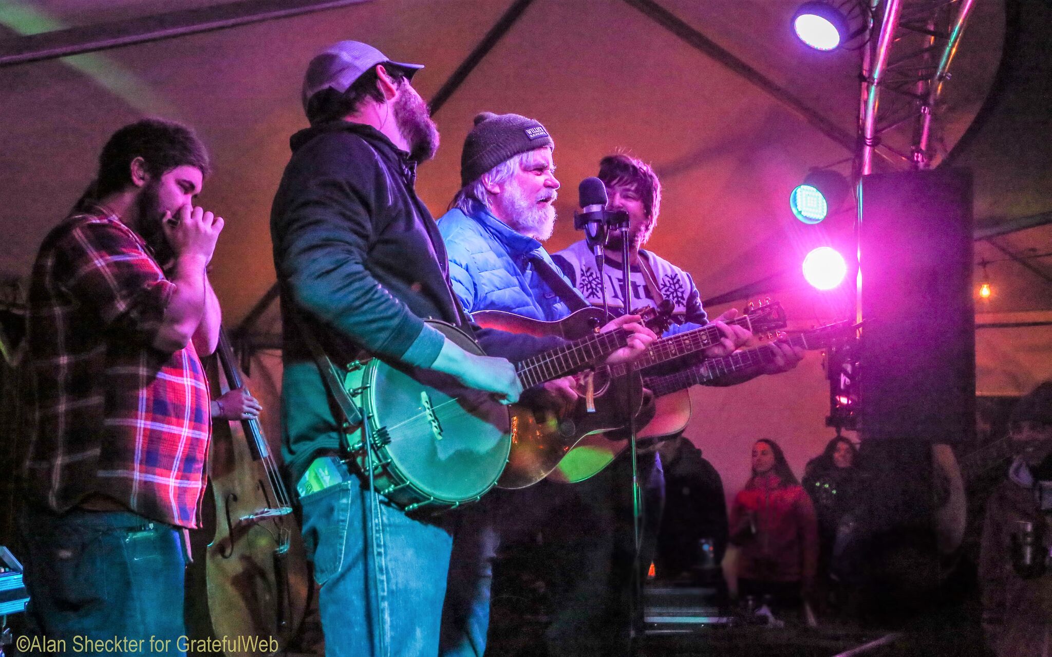 Vince Herman sitting in with Horseshoes & Hand Grenades | WinterWonderGrassTahoe