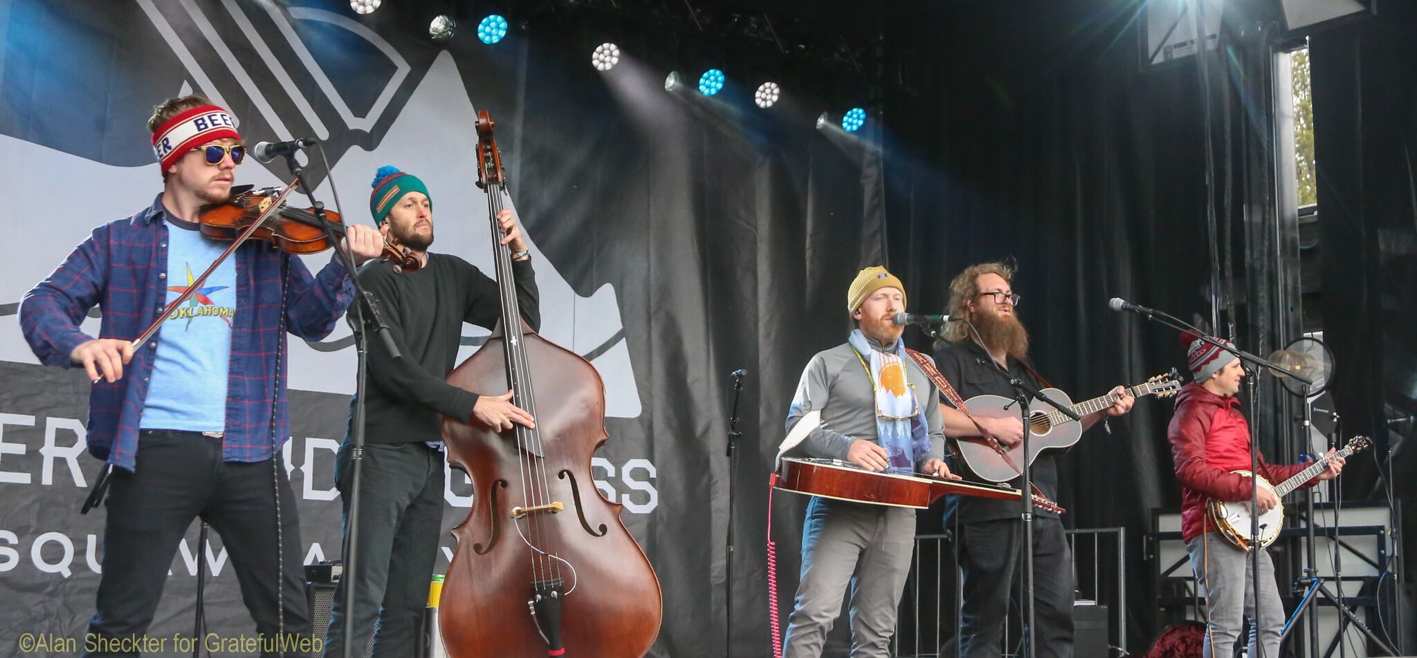 The Lil' Smokies | WinterWonderGrassTahoe