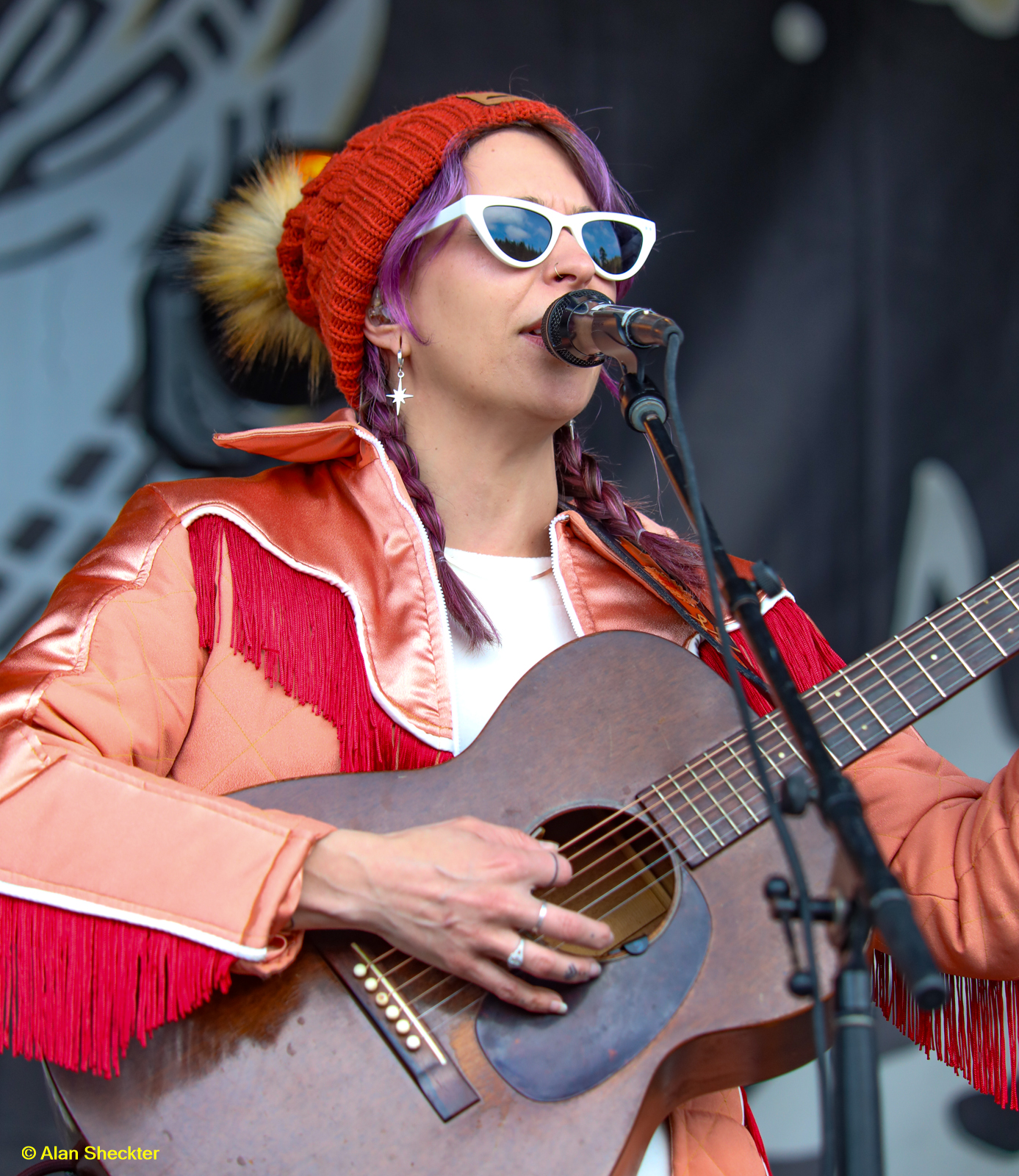 Lindsay Lou, main stage, Saturday