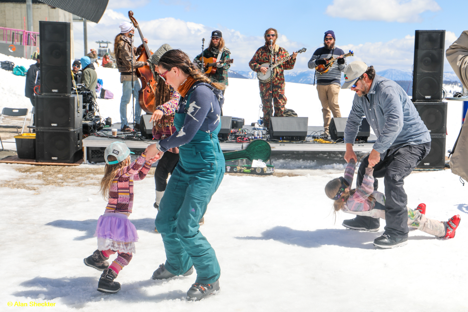Caltucky playing for skiers/snowboarders on Sunday at the top of Palisades Tahoe’s Gold Coast futinel (tram)
