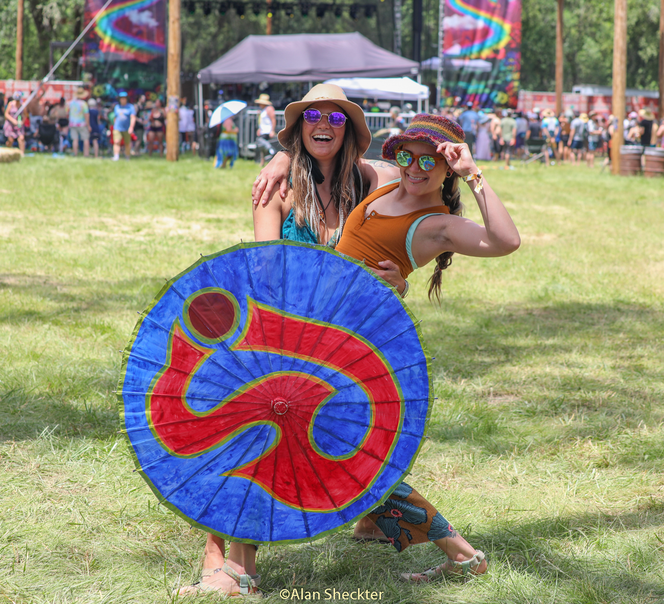 Spirited attendees @ Black Oak Ranch | Hog Farm Hideaway