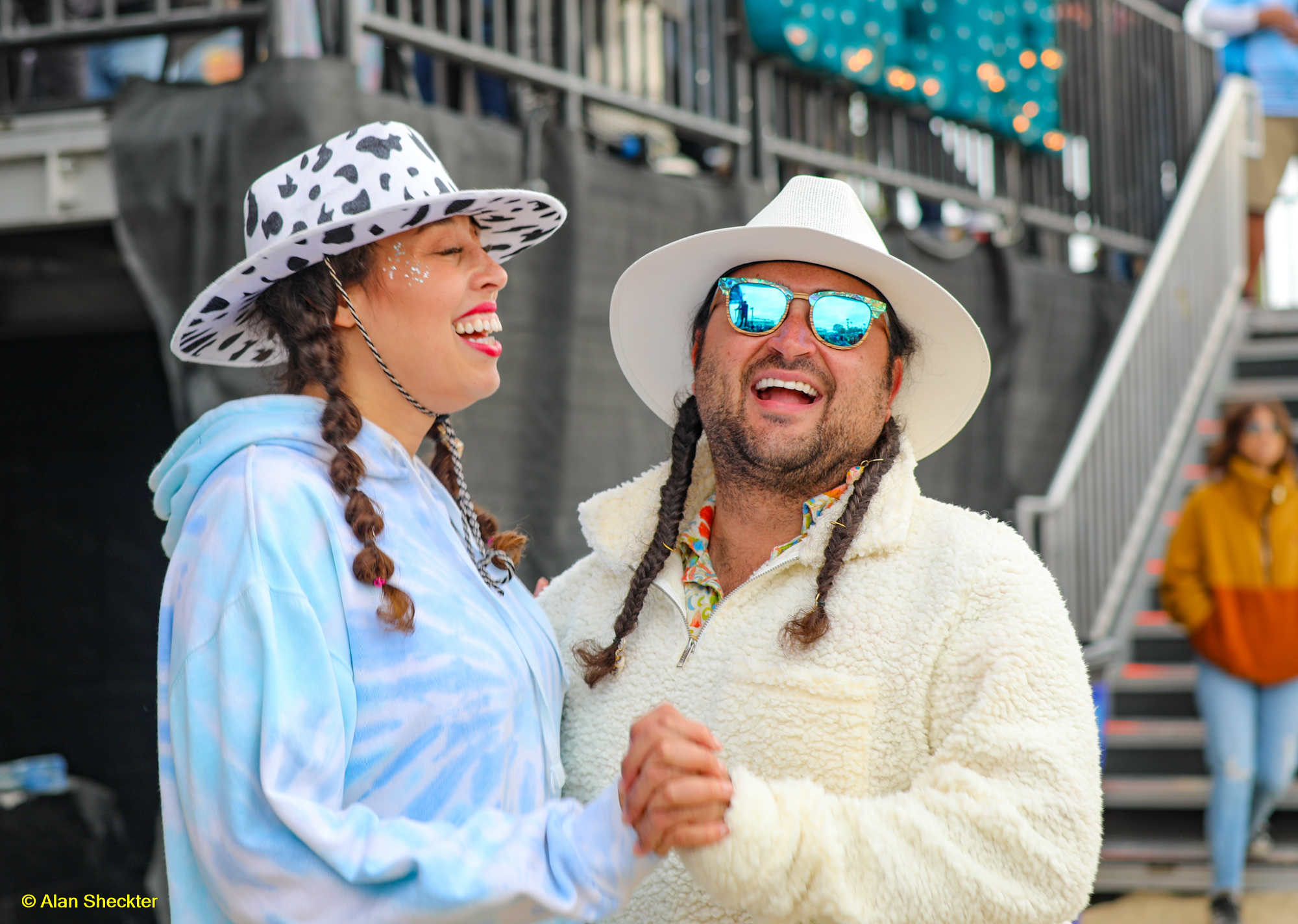 Elizabeth Shabazian and her fiancée grooving to Santigold