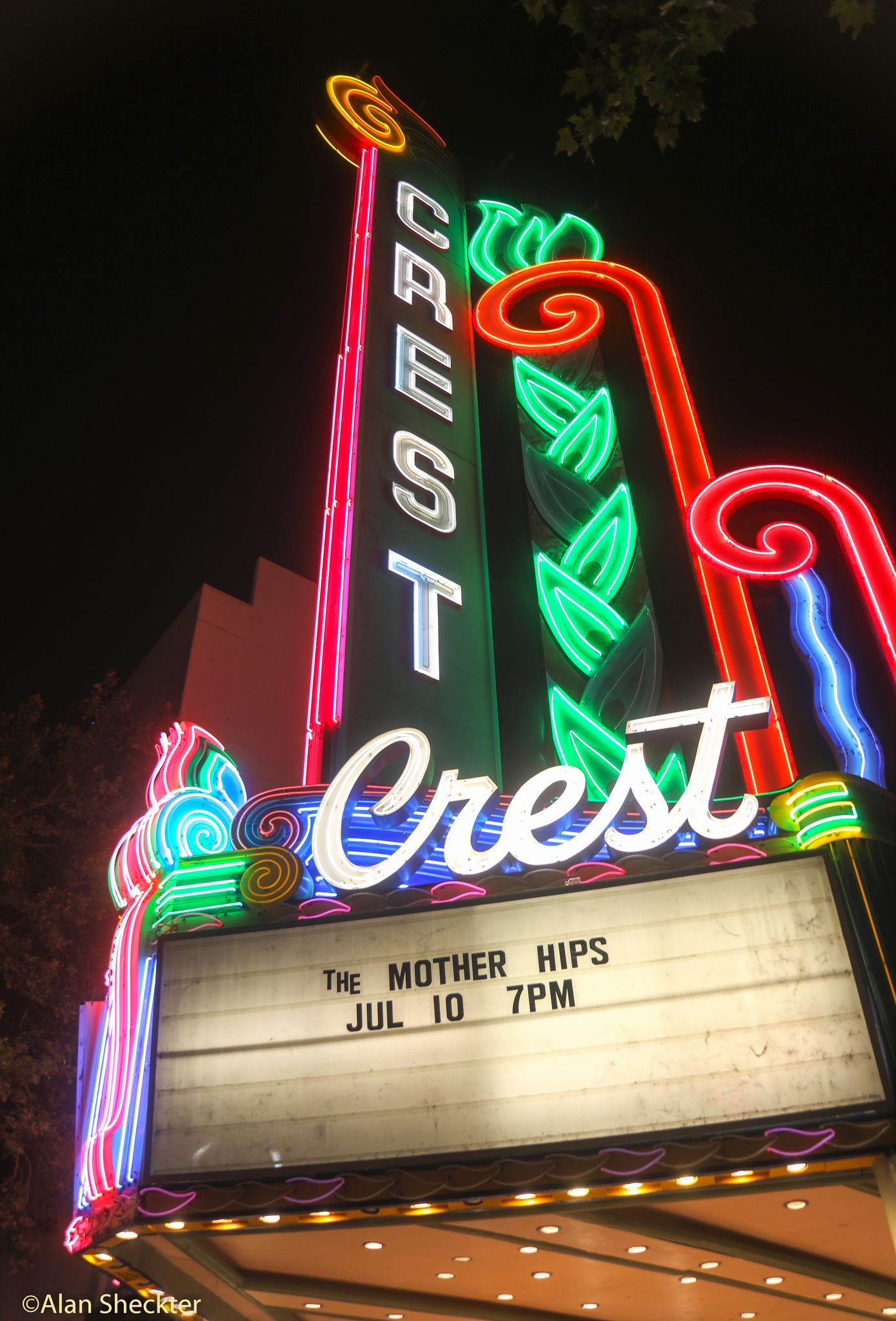 Crest Theatre | Sacramento, CA