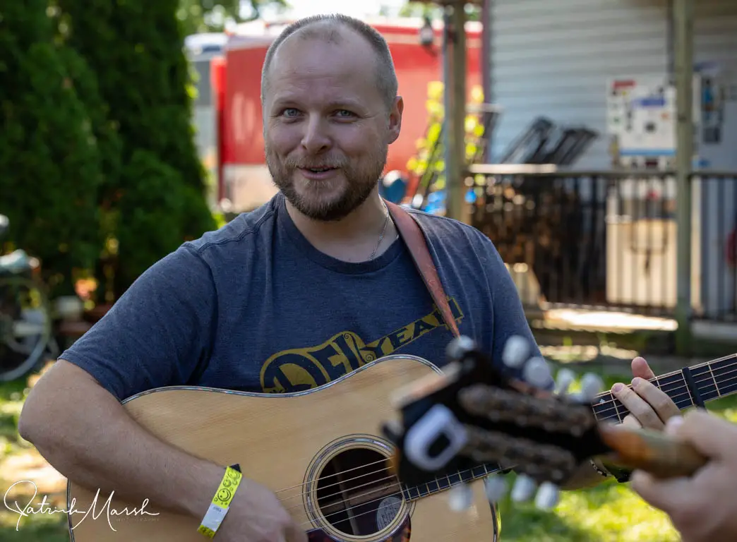 Rick Faris pickin at Frankfort Bluegrass Festival | Photo by Patrick Marsh Swamp