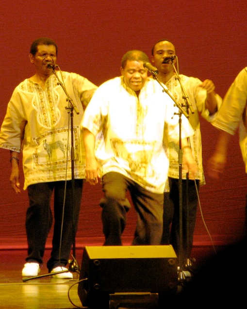 LADYSMITH BLACK MAMBAZO