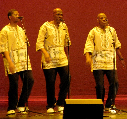 LADYSMITH BLACK MAMBAZO