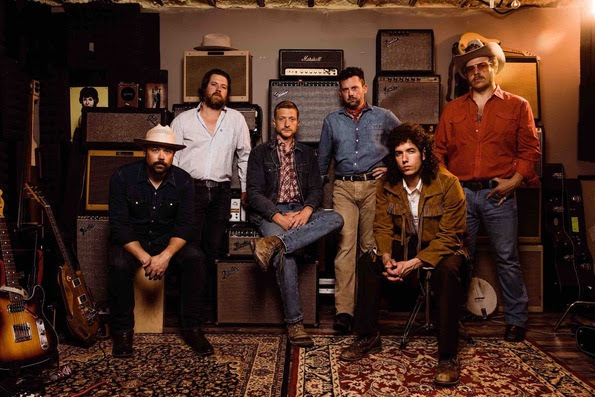 Tyler Childers and The Food Stamps (L-R: Jesse Wells, James Barker, Tyler Childers, Chase Lewis, Craig Burletic, Rod Elkins), photo credit: Emma Delevante