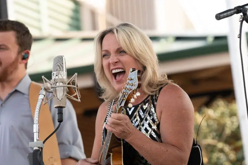 Rhonda Vincent on the Country Music Mural Stage. 