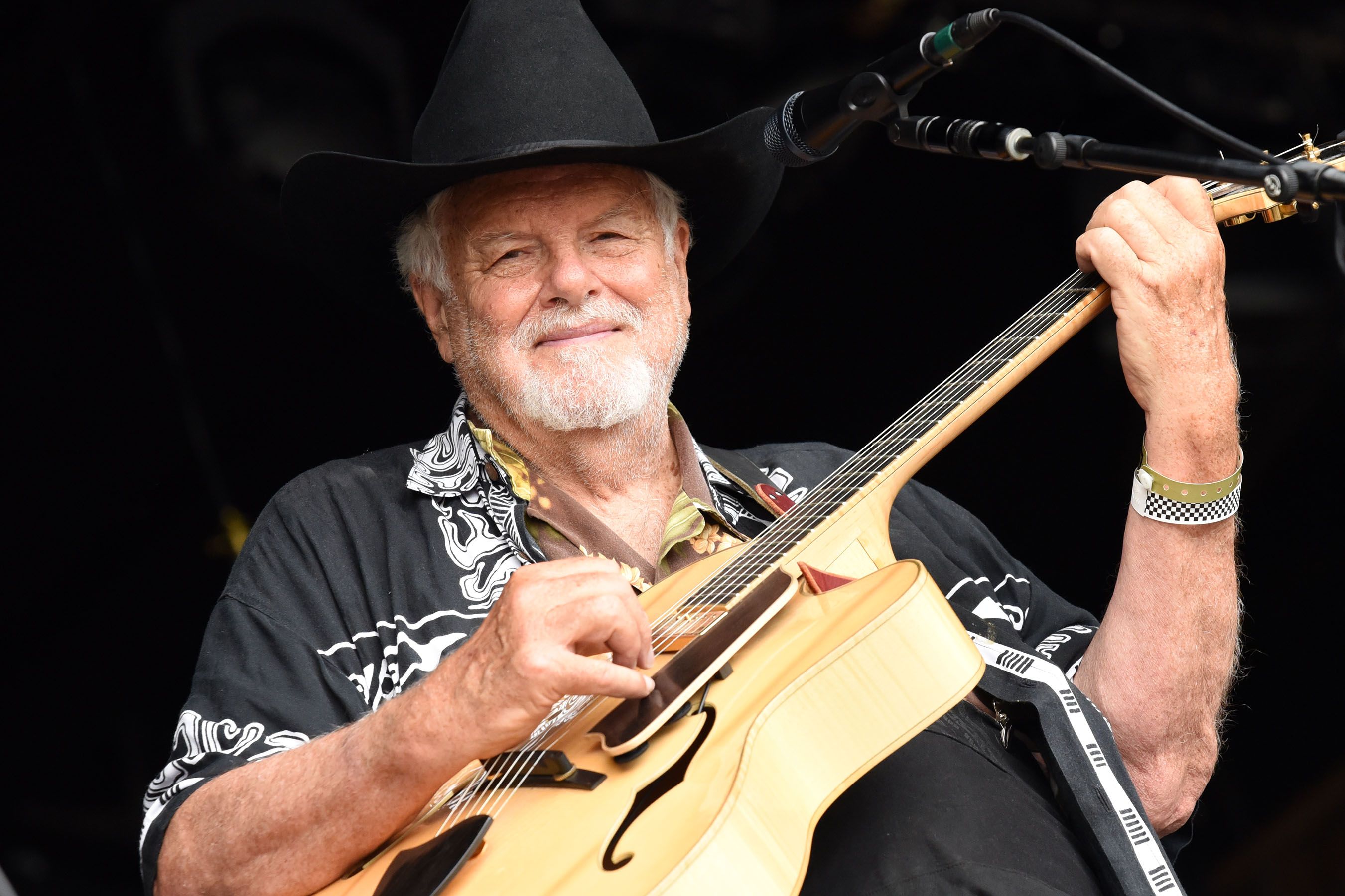 Peter Rowan | photo credit: Jim Gavenus