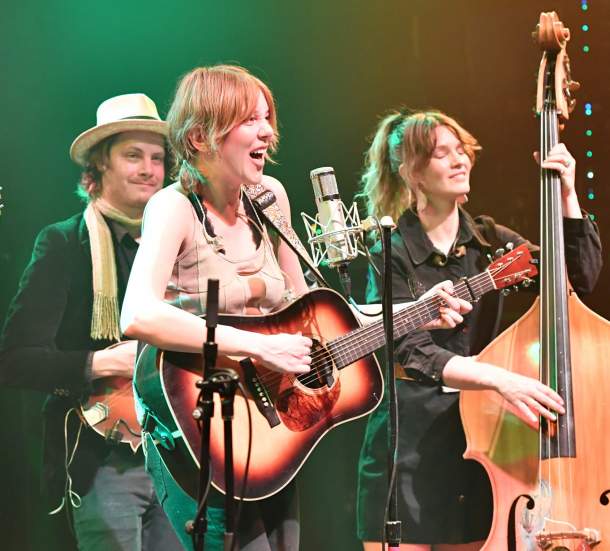 Molly Tuttle nominated for five awards at 2022 International Bluegrass