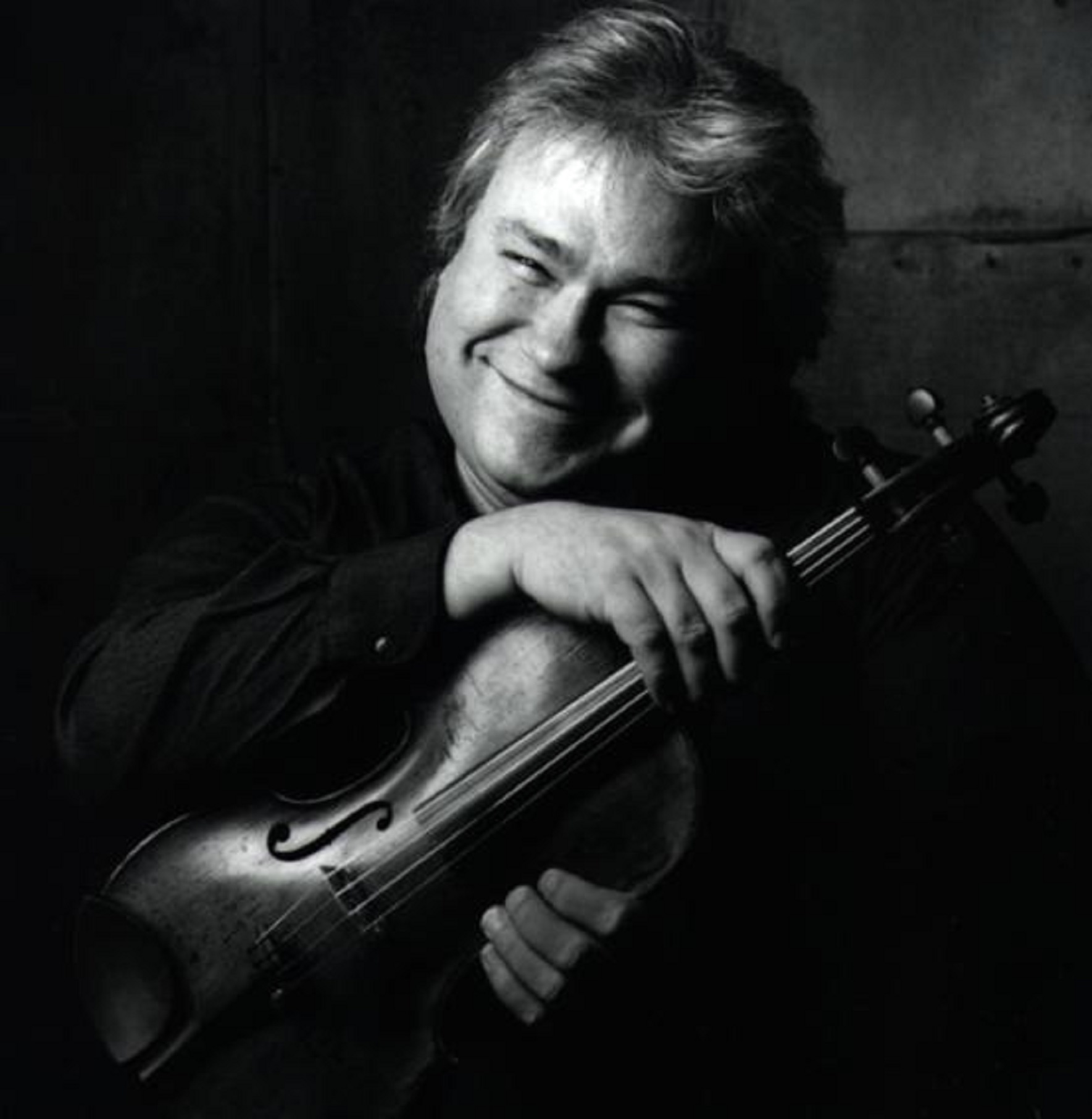 A Conversation with Mandolin Virtuoso Peter Ostroushko