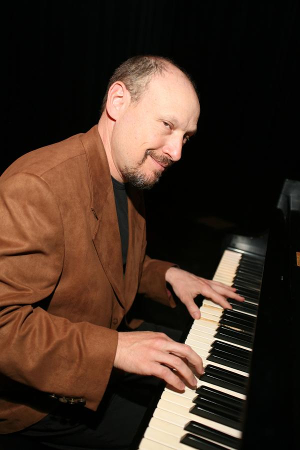 The David Leonhardt Trio CD Releases 'Explorations'