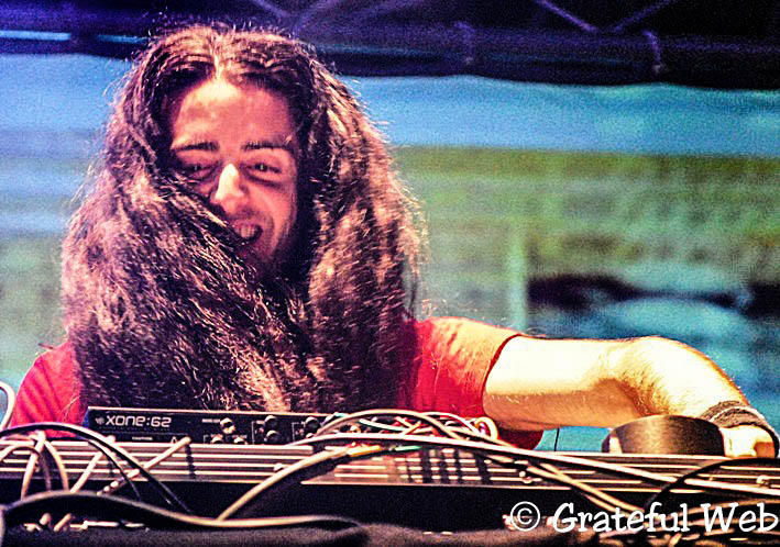 Bassnectar Releases New Single, 'Heads Up'