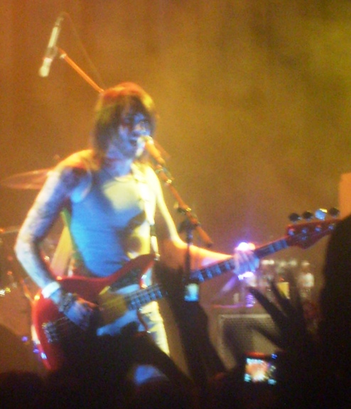 Tickle Me Pink Infuses Audience with Fixed Liveliness