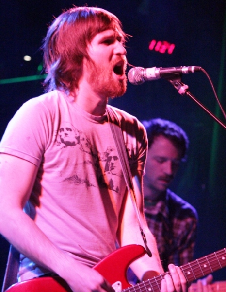 Tapes ‘n Tapes Beat the Blogs: Live at the Fox