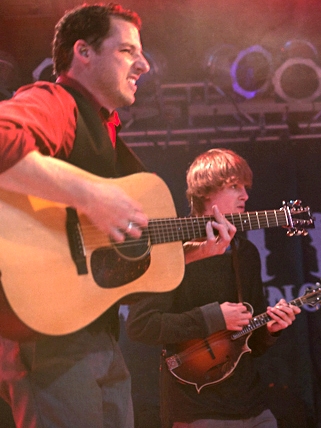 The Grateful Web Interview with The Infamous Stringdusters