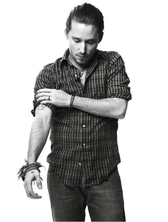 Christopher Paul Stelling Announces US Tour, Shares New Video