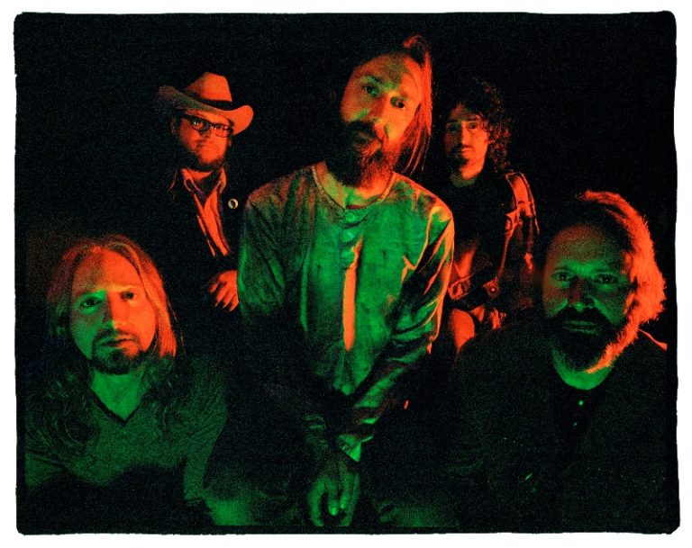 Chris Robinson Brotherhood To Open 'The Magic Door' On Sept. 11